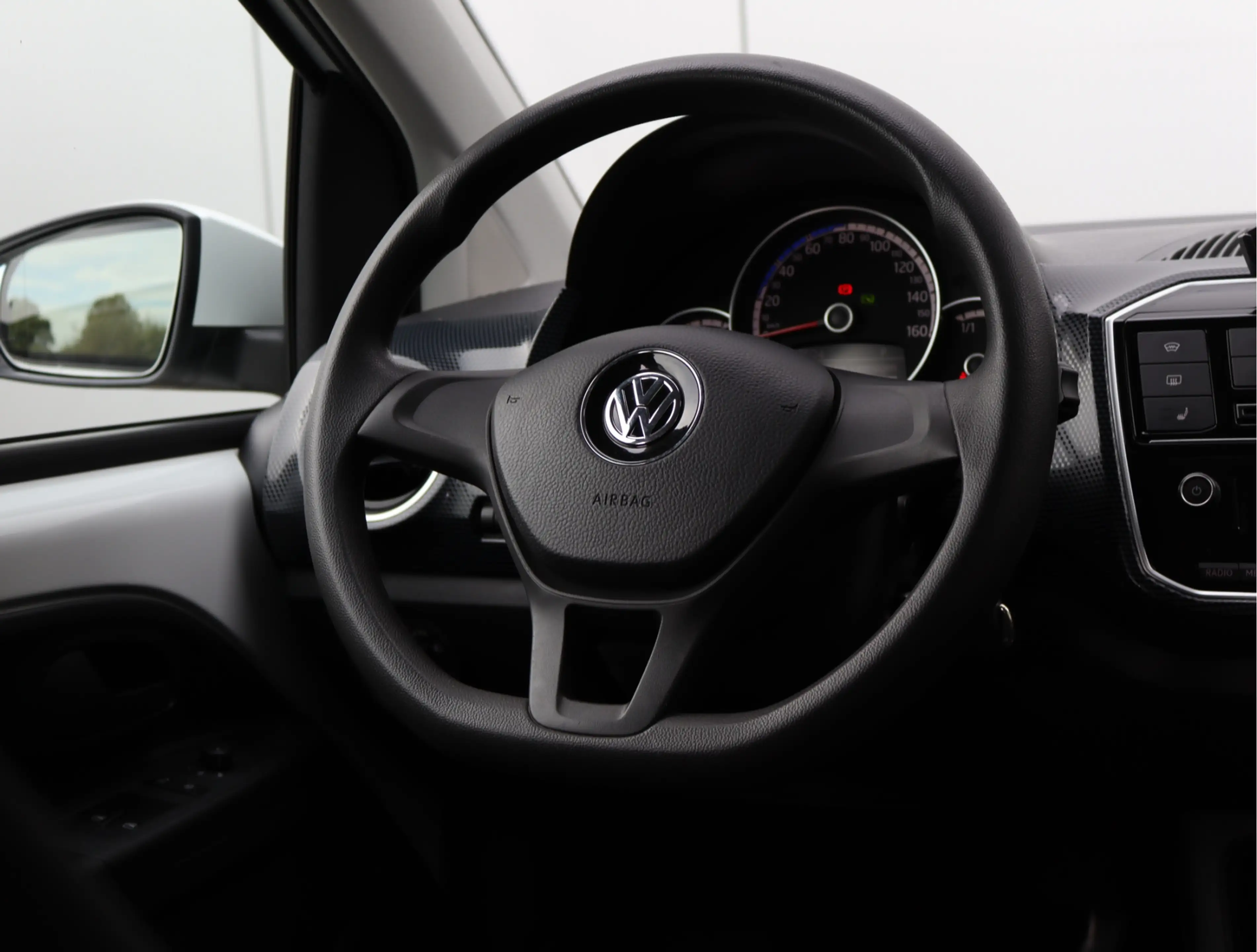 Volkswagen e-up! | SOH 90,7% | Winter Pakket | Camera | Cruise Cont — photo 22