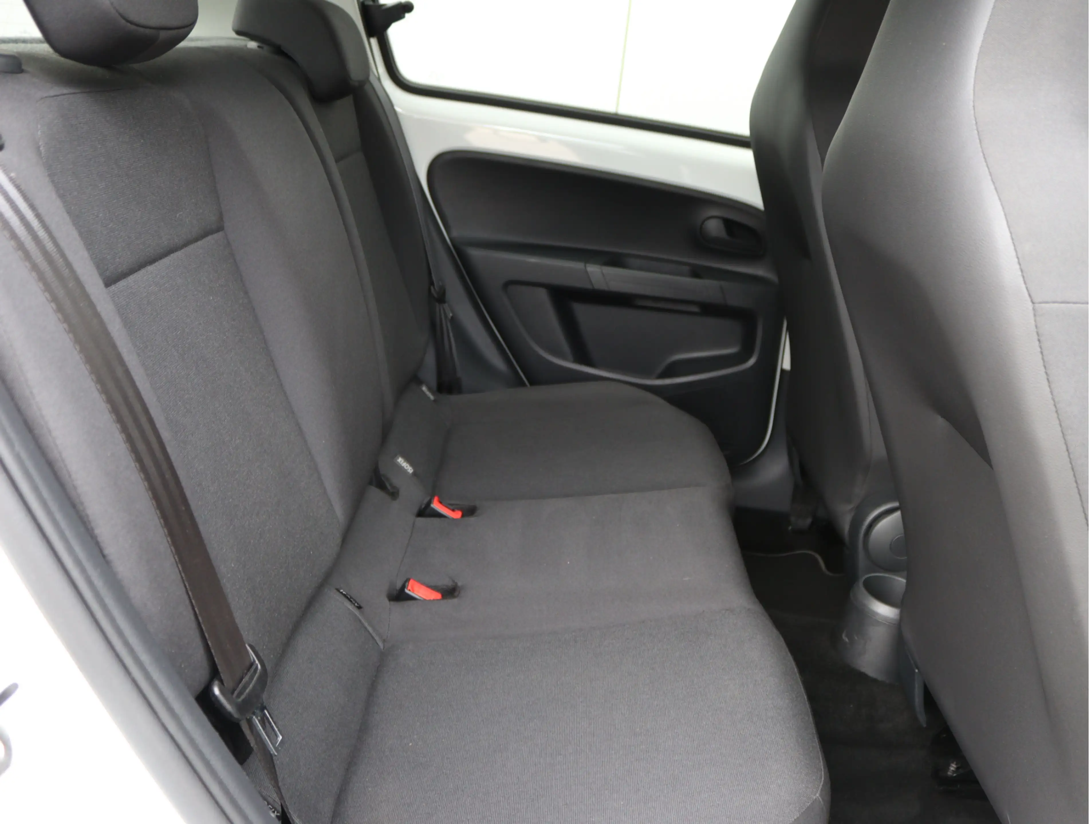 Volkswagen e-up! | SOH 90,7% | Winter Pakket | Camera | Cruise Cont — photo 25
