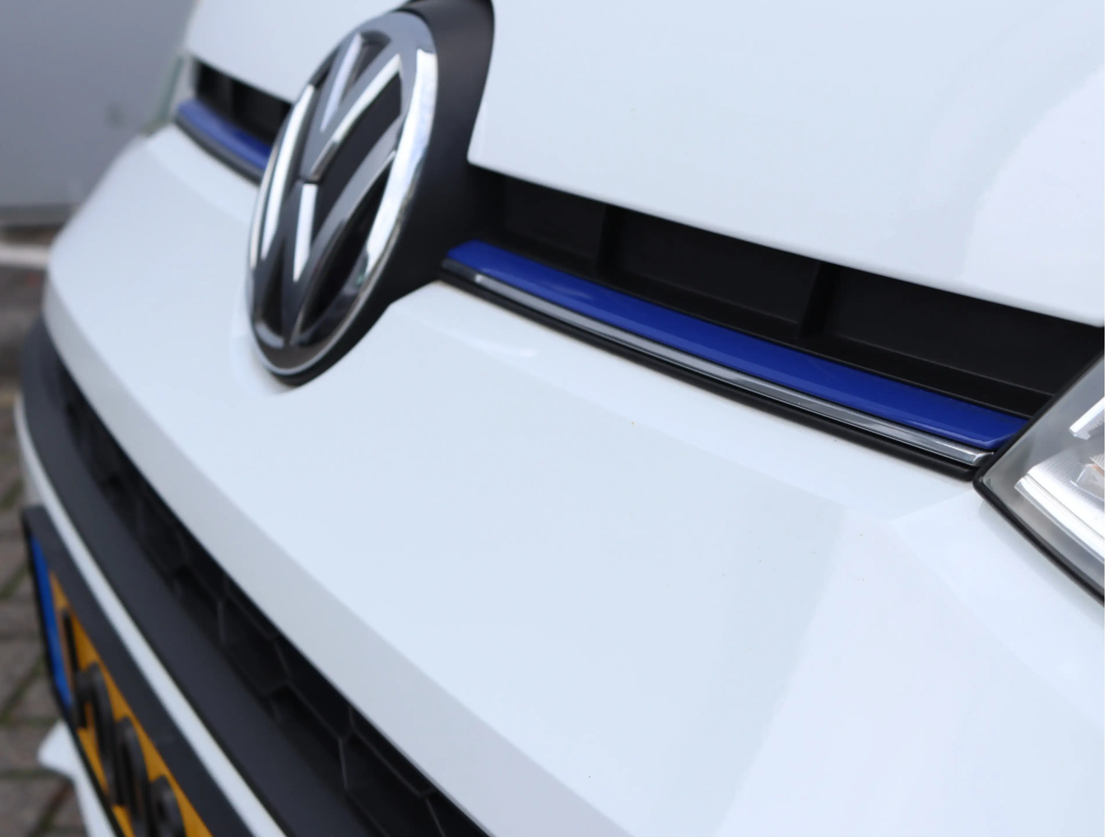 Volkswagen e-up! | SOH 90,7% | Winter Pakket | Camera | Cruise Cont — photo 11