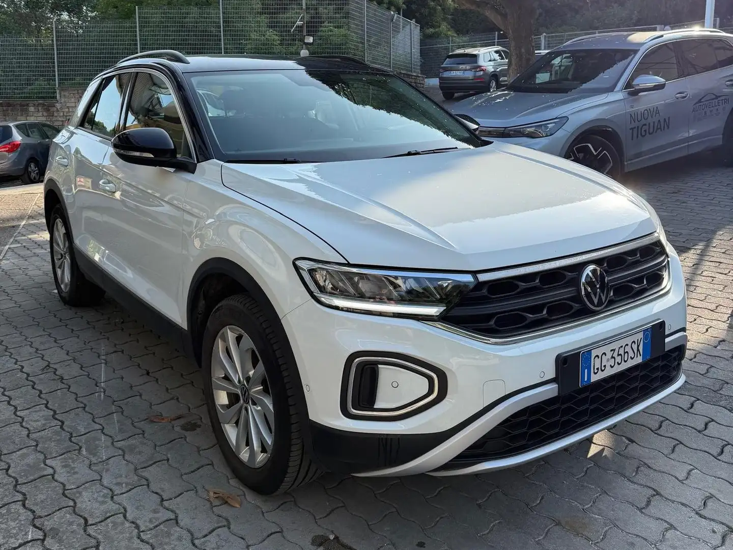 Volkswagen T-Roc T-Roc 2022 1.0 tsi Life 110cv Bianco - 2