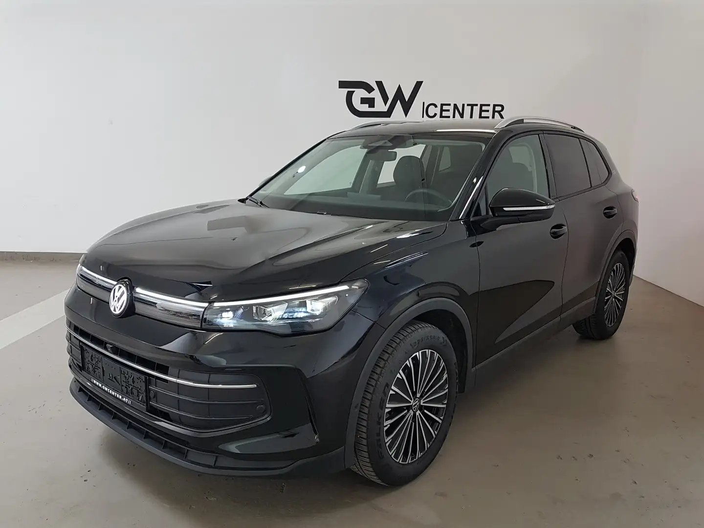 Volkswagen Tiguan 1.5 eTSI Life Goal MJ2026 LED Plus ACC AHK 360° Schwarz - 2