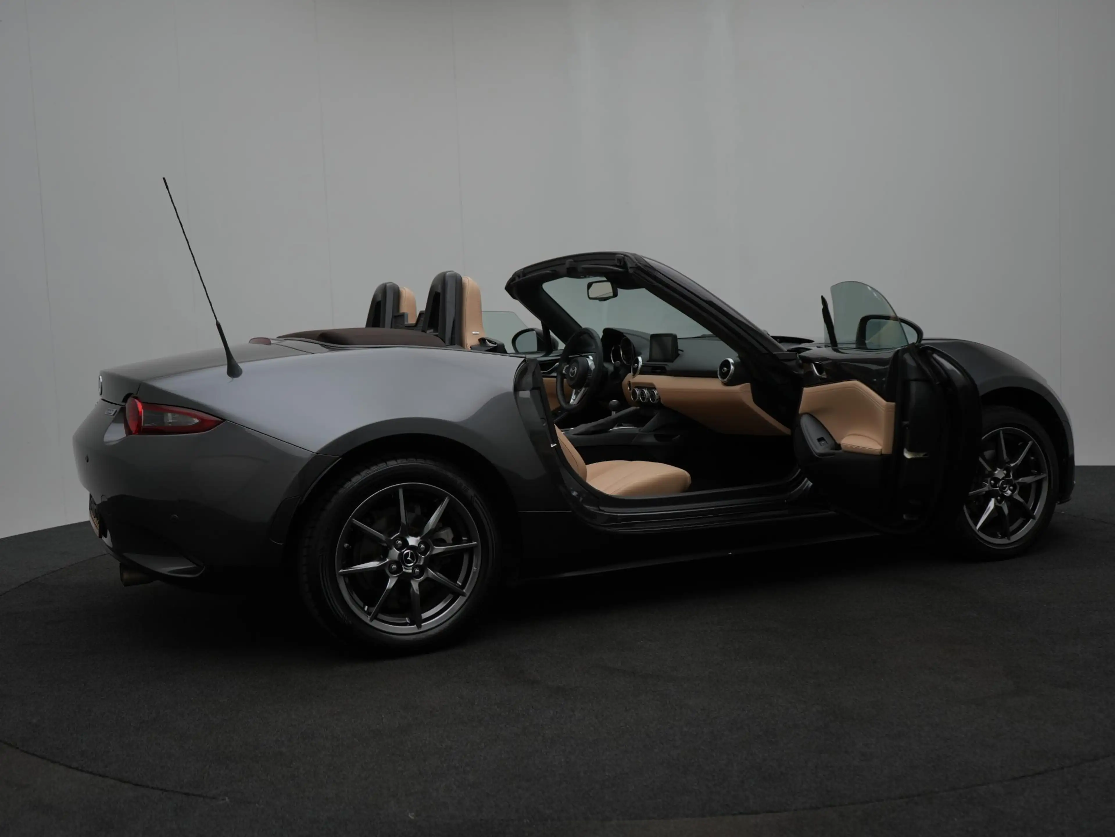 Mazda MX-5 Roadster 1.5 SkyActiv-G Chairo met Apple CarPlay : — photo 9