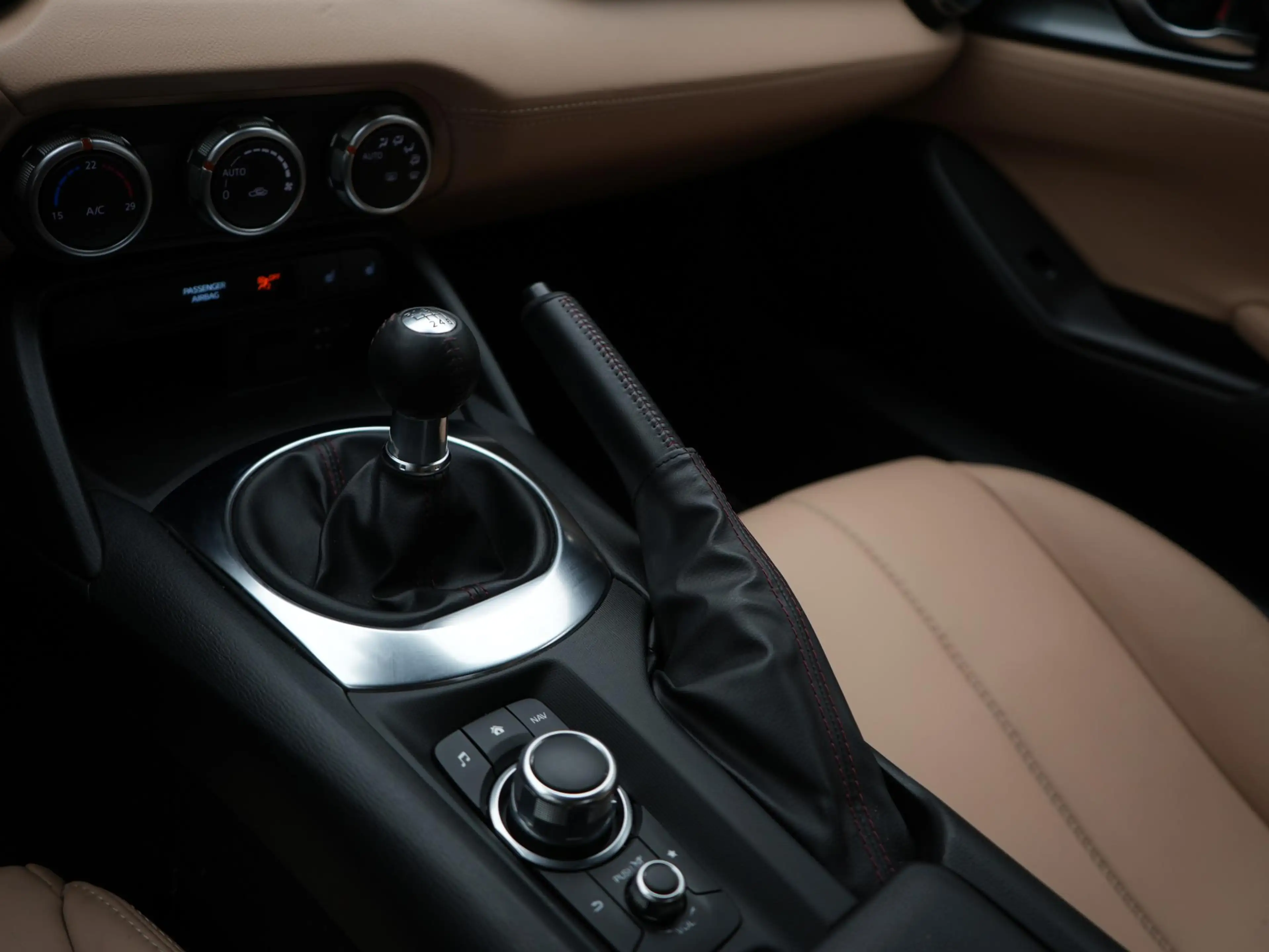 Mazda MX-5 Roadster 1.5 SkyActiv-G Chairo met Apple CarPlay : — photo 31