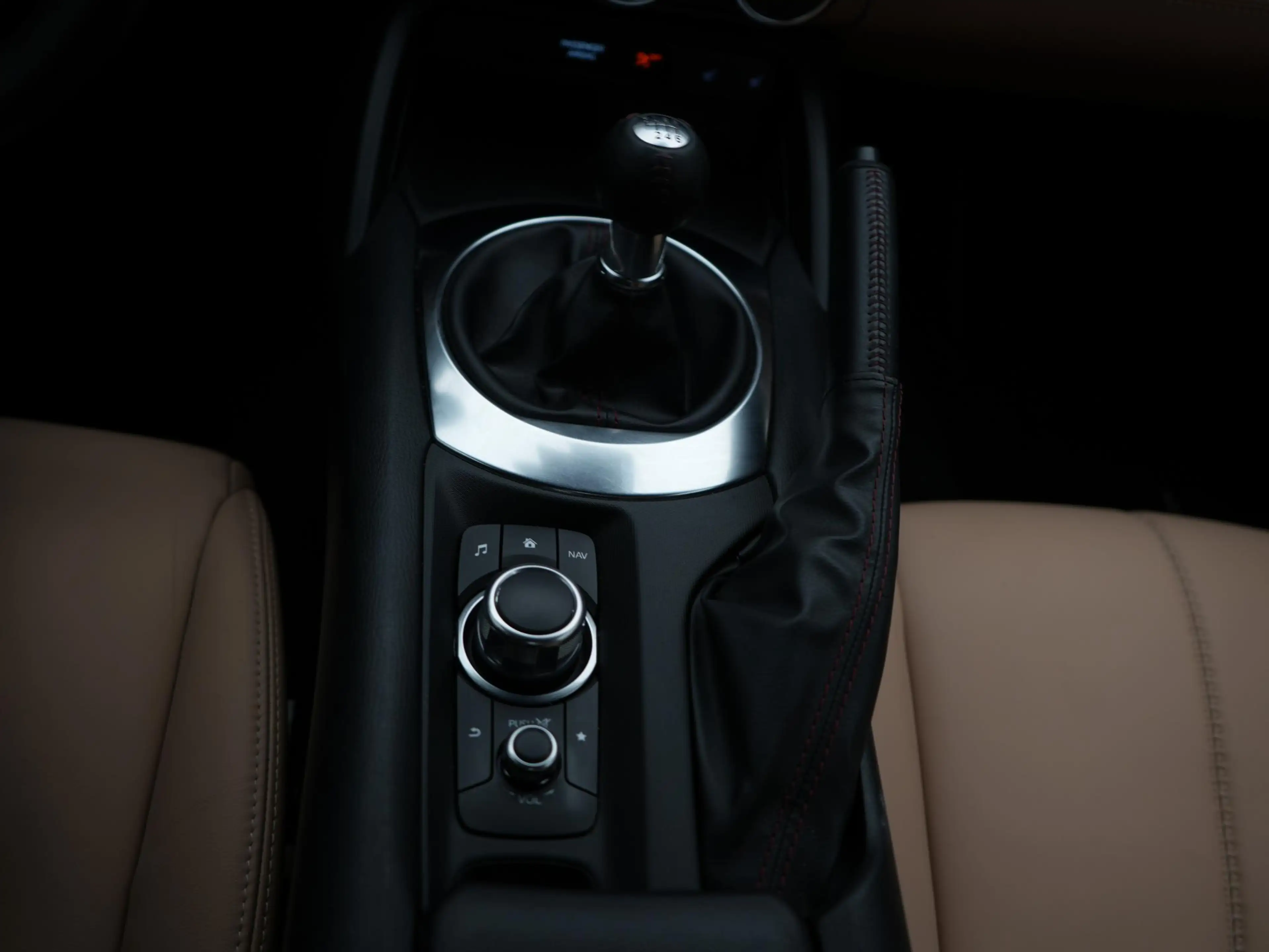 Mazda MX-5 Roadster 1.5 SkyActiv-G Chairo met Apple CarPlay : — photo 37