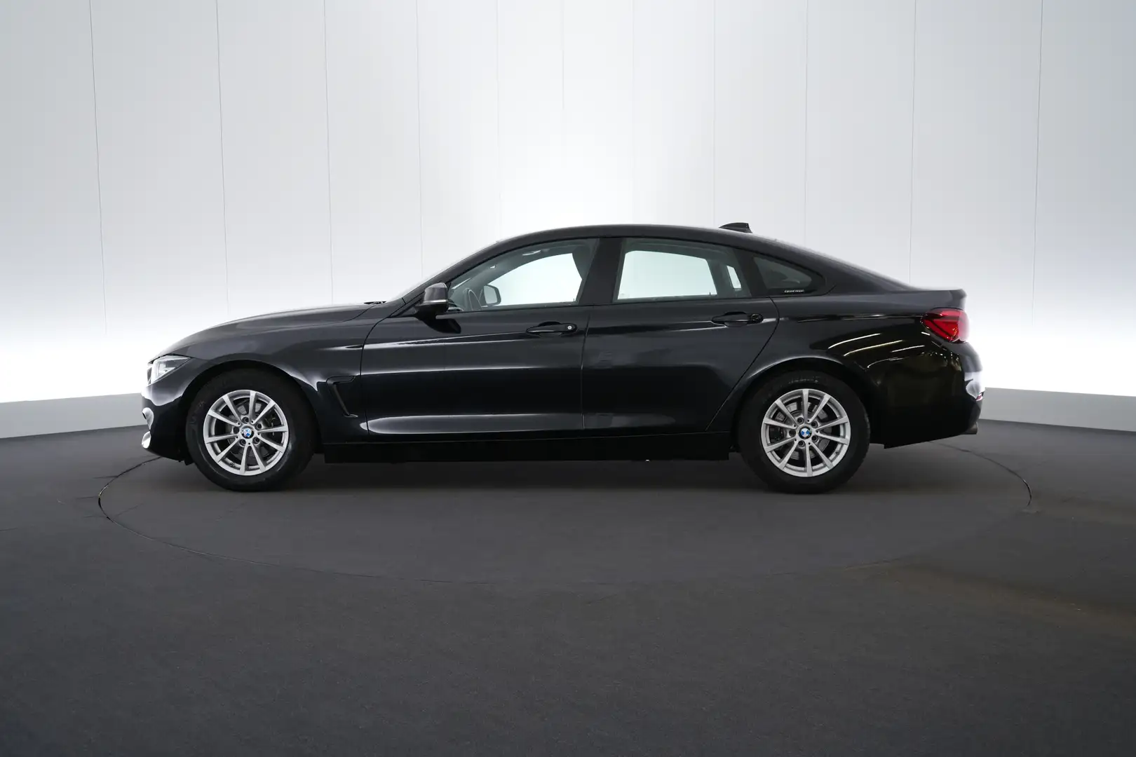 BMW 418 4 Gran Coupe 418d LEDER/CUIR LED GPS PDC Cruise Ct Noir - 2