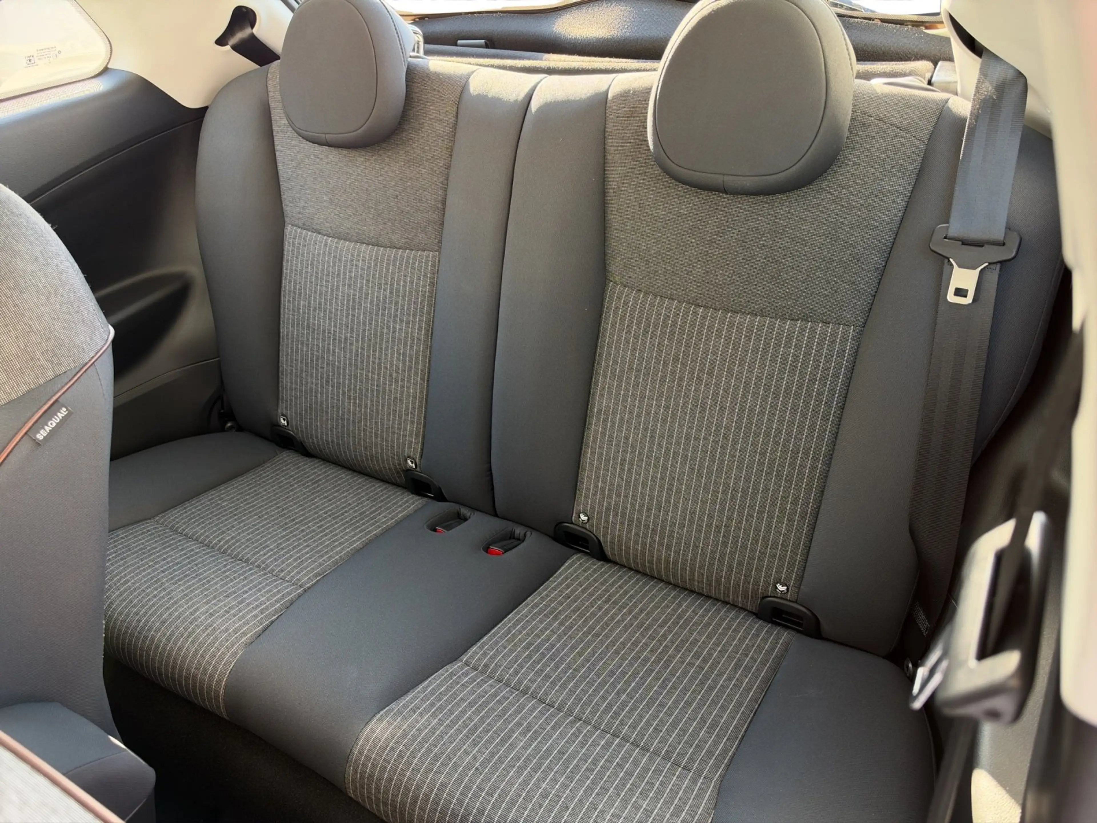 Fiat 500e 500 e Icon 42kWh Navi+RFK+LED+PDC+SHZ+LM+Carplay — photo 11