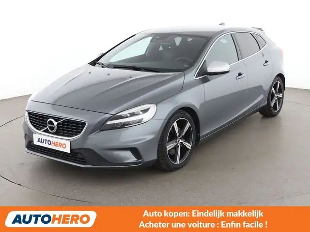 Volvo V40 2.0 T2 R-Design