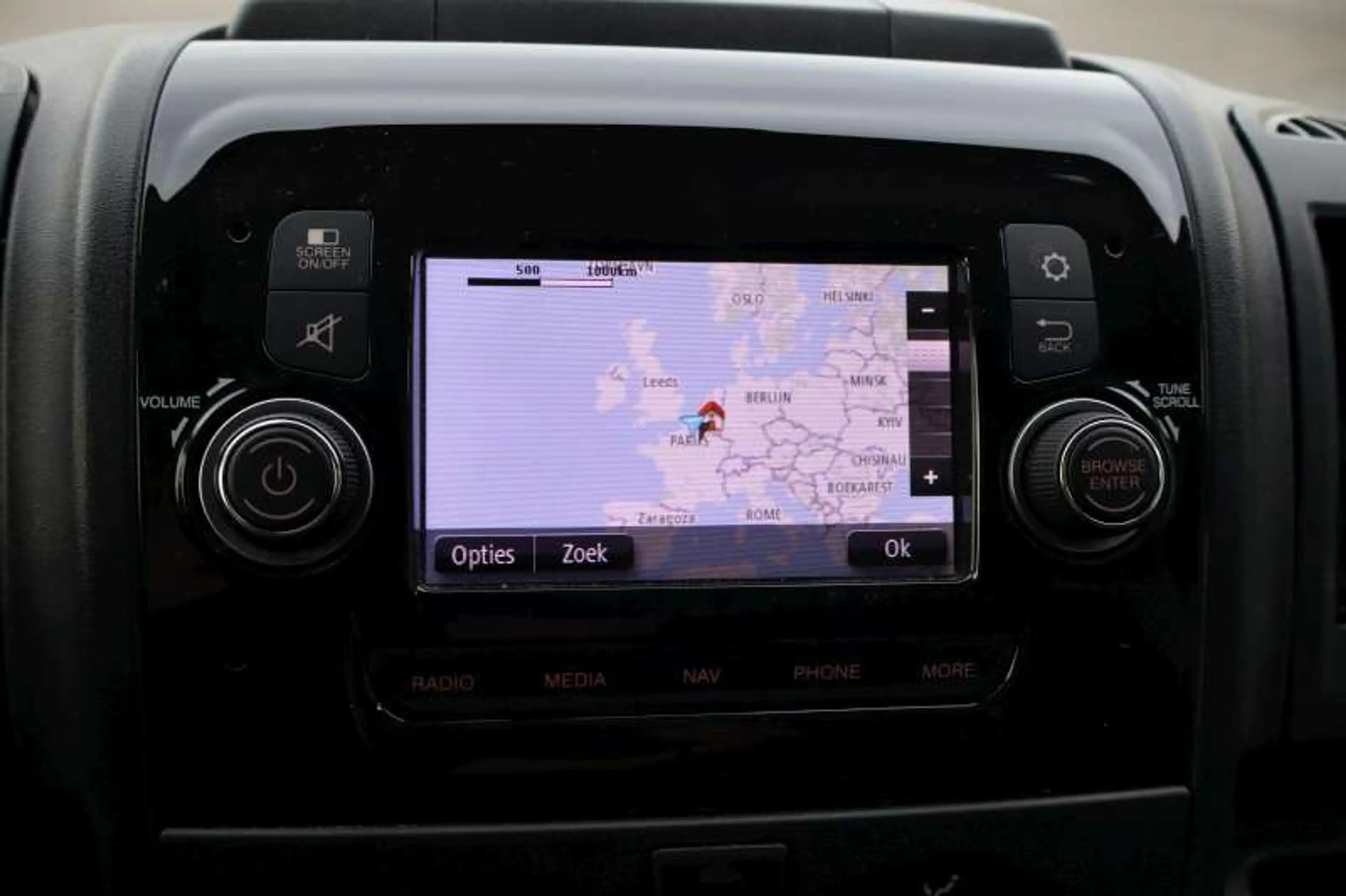 Peugeot Boxer 2.2 BlueHDi L2H2 Navi/Airco/Camera/Trekhaak/DAB — photo 6