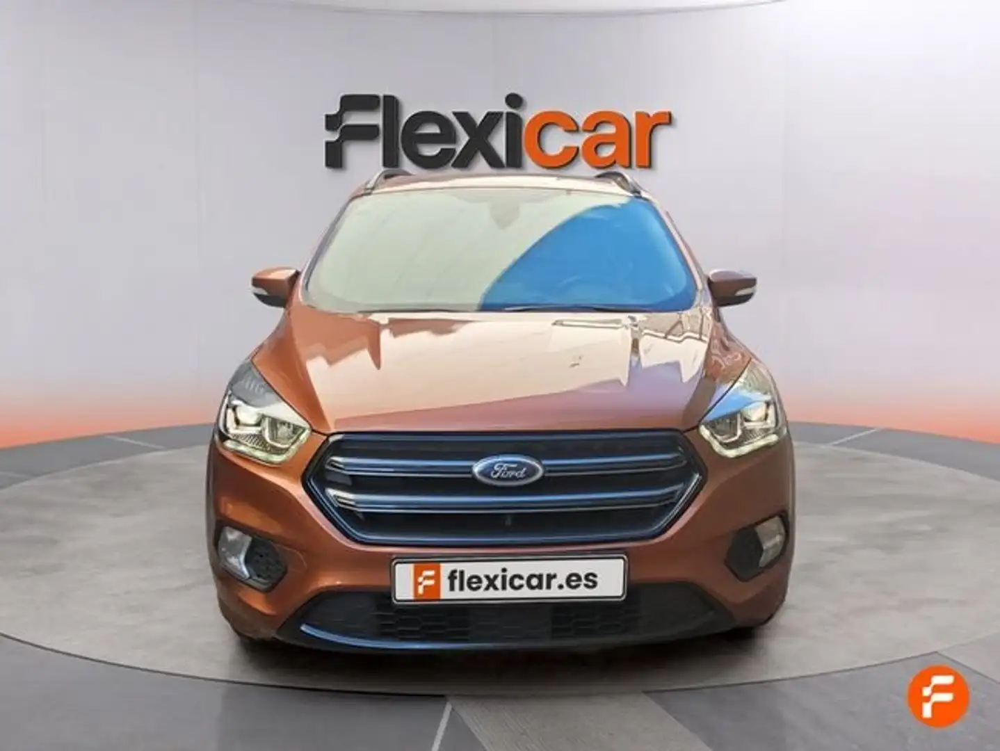 Ford Kuga 2.0 TDCi 132kW 4x4 ST-Line Powers. Naranja - 2