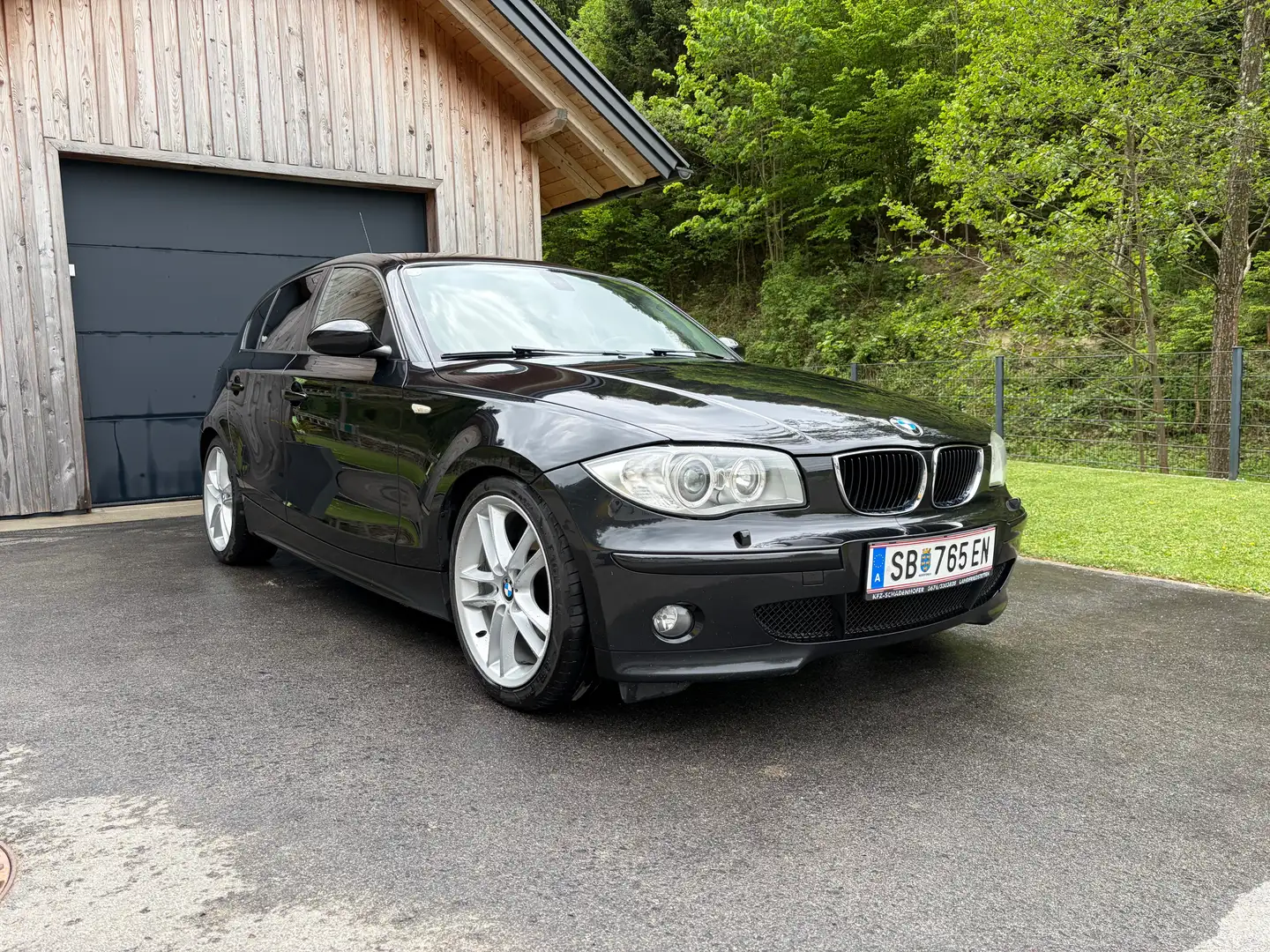 BMW 120 120d Österreich-Paket Österreich-Paket Schwarz - 1