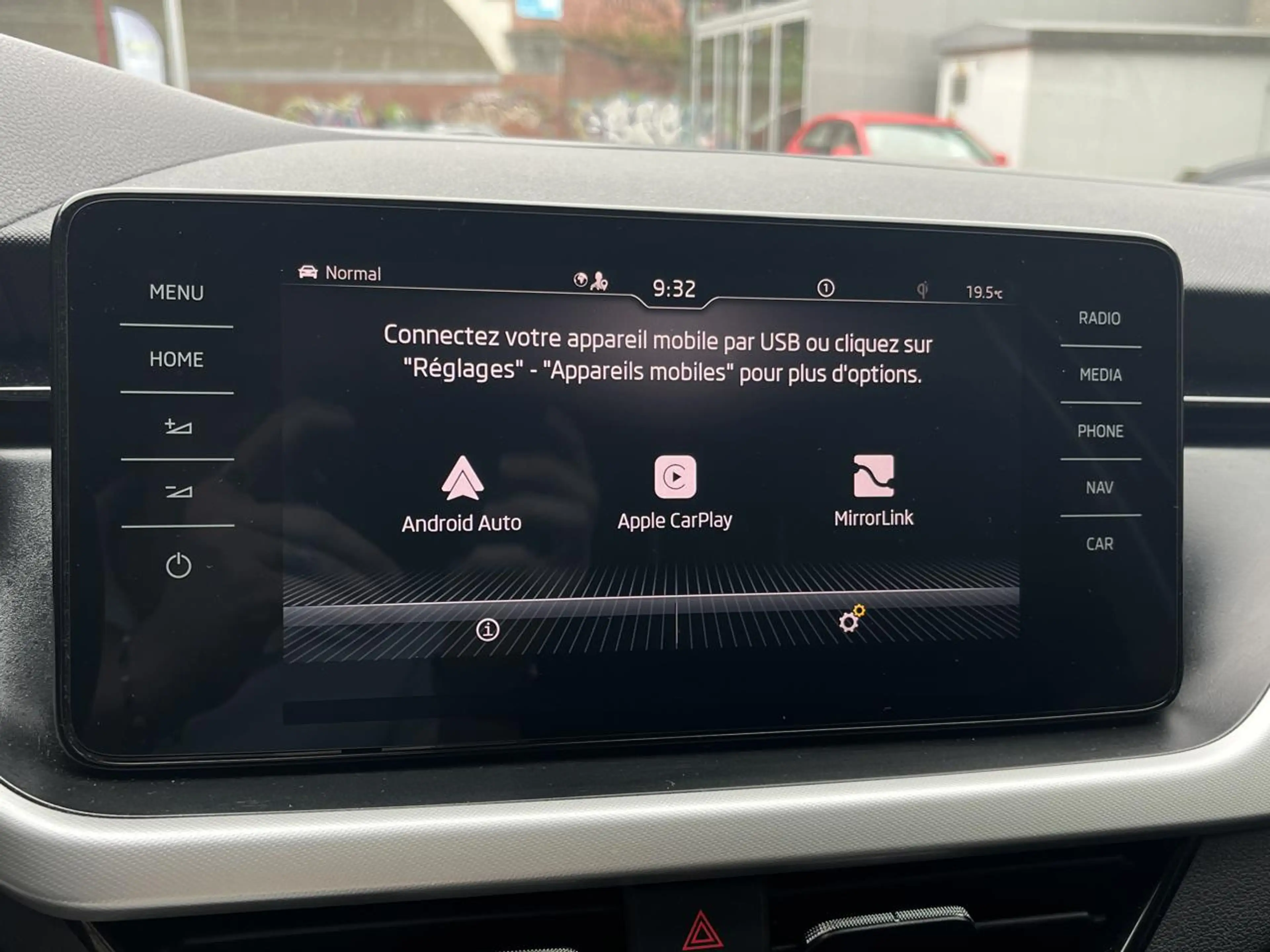Skoda Scala 1.0 TSI Ambition DSG — photo 13