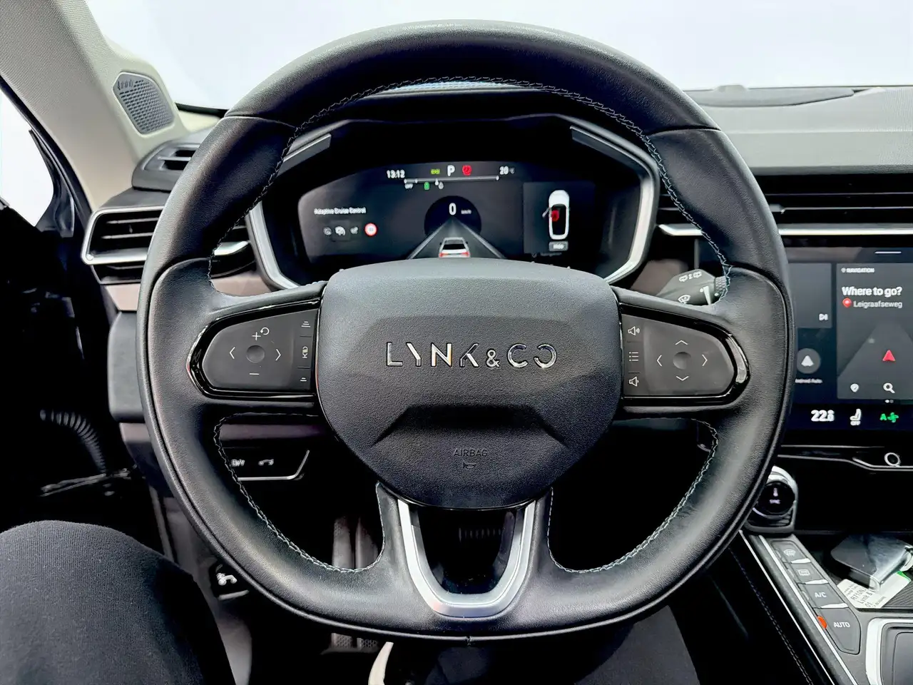 Lynk & Co 01 1.5 MY22 - Een zwarte belofte op vier wielen! 2