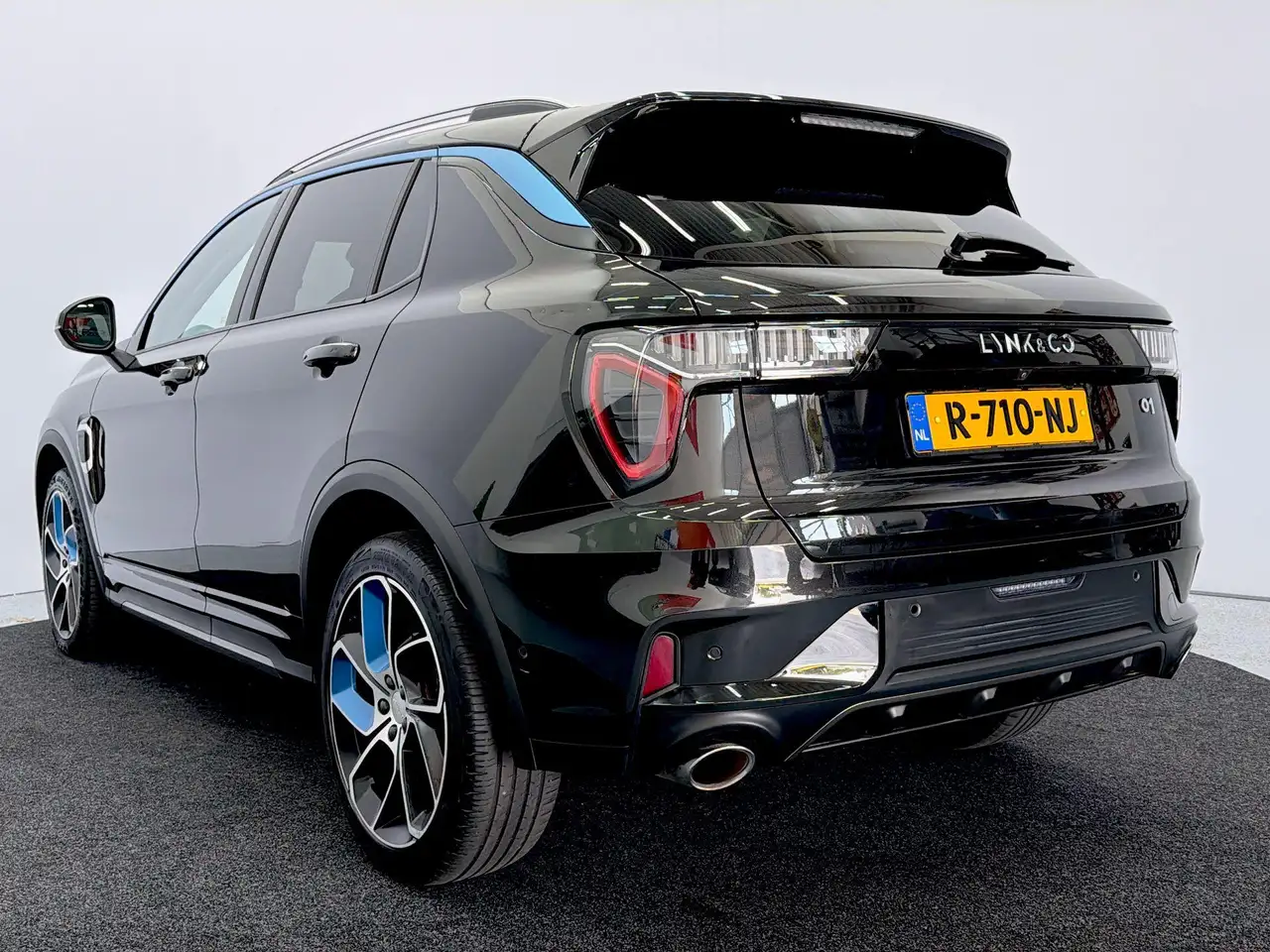 Lynk & Co 01 1.5 MY22 - Een zwarte belofte op vier wielen! 23