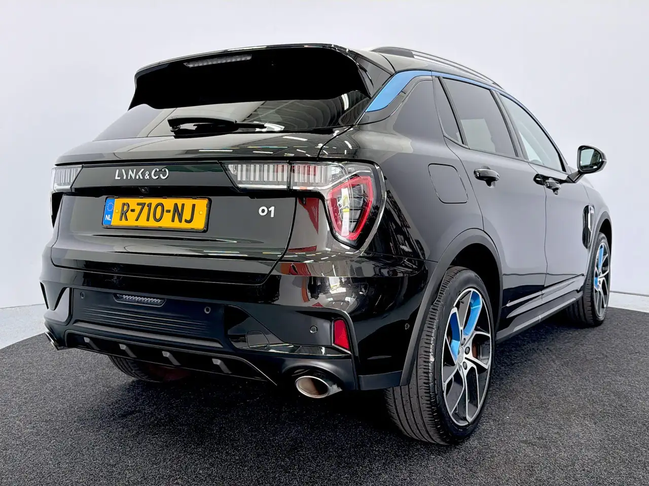 Lynk & Co 01 1.5 MY22 - Een zwarte belofte op vier wielen! 8