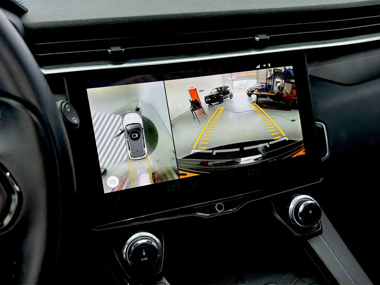 Lynk & Co 01 1.5 MY22 - Een zwarte belofte op vier wielen! 45