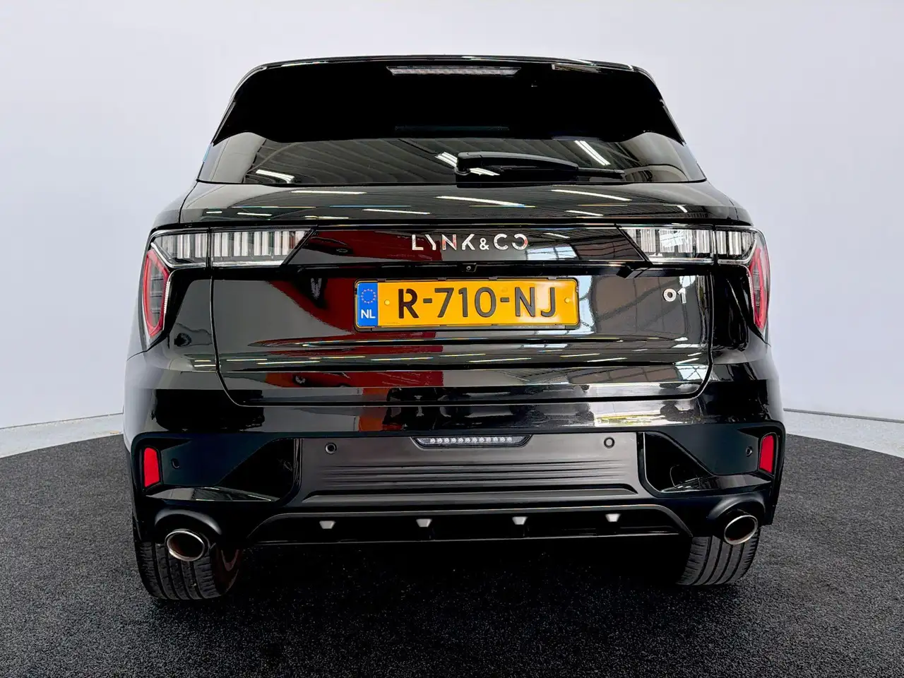 Lynk & Co 01 1.5 MY22 - Een zwarte belofte op vier wielen! 16