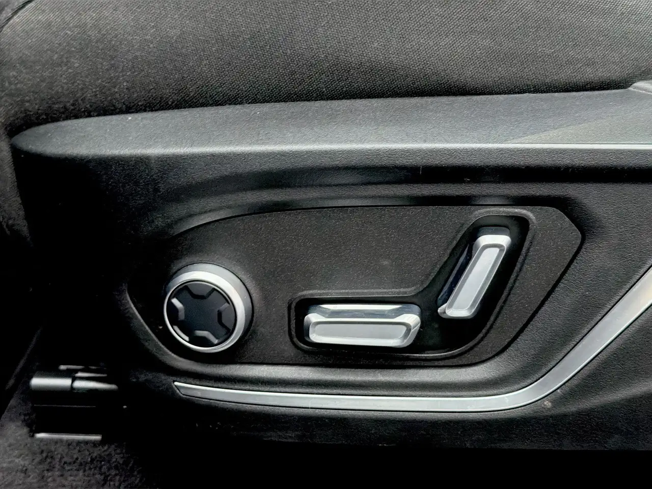 Lynk & Co 01 1.5 MY22 - Een zwarte belofte op vier wielen! 37