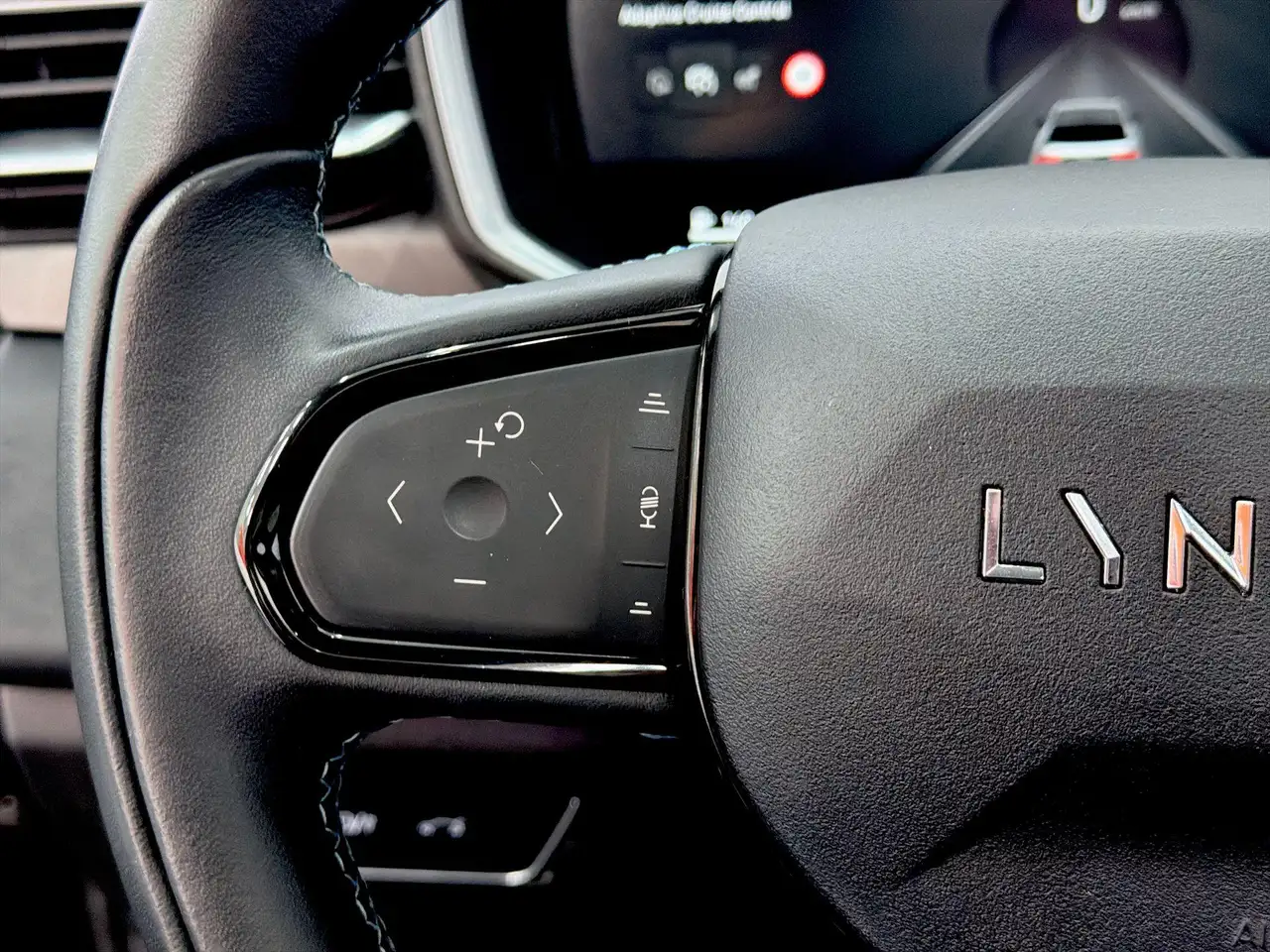 Lynk & Co 01 1.5 MY22 - Een zwarte belofte op vier wielen! 39