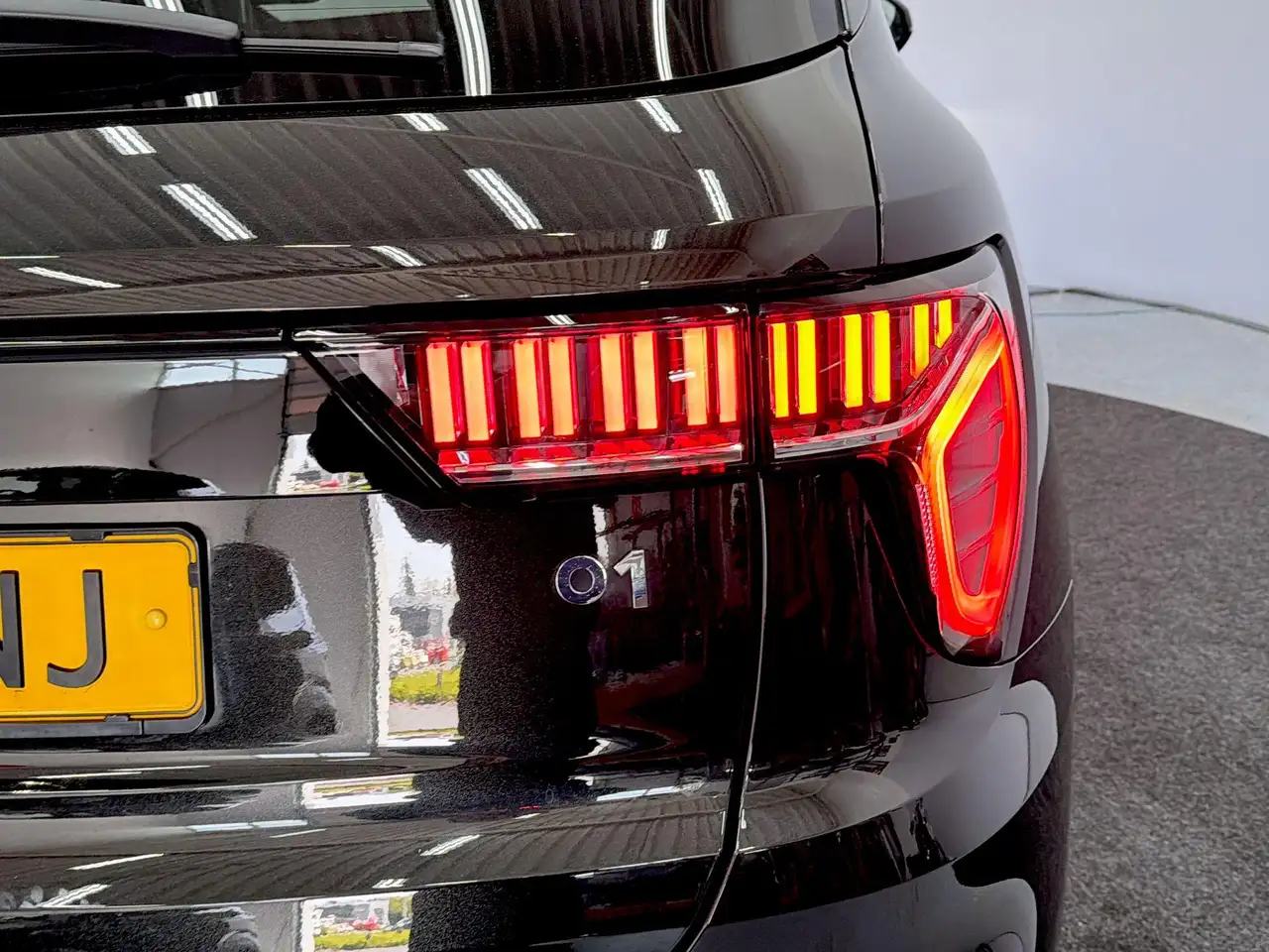 Lynk & Co 01 1.5 MY22 - Een zwarte belofte op vier wielen! 27