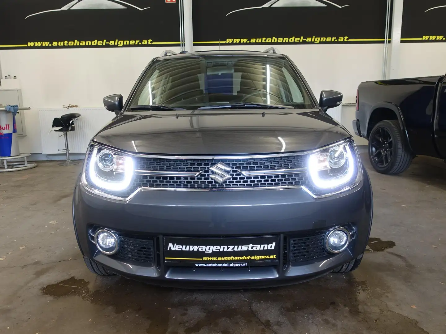 Suzuki Ignis 1.2 Hybrid 4WD Flash Grau - 2