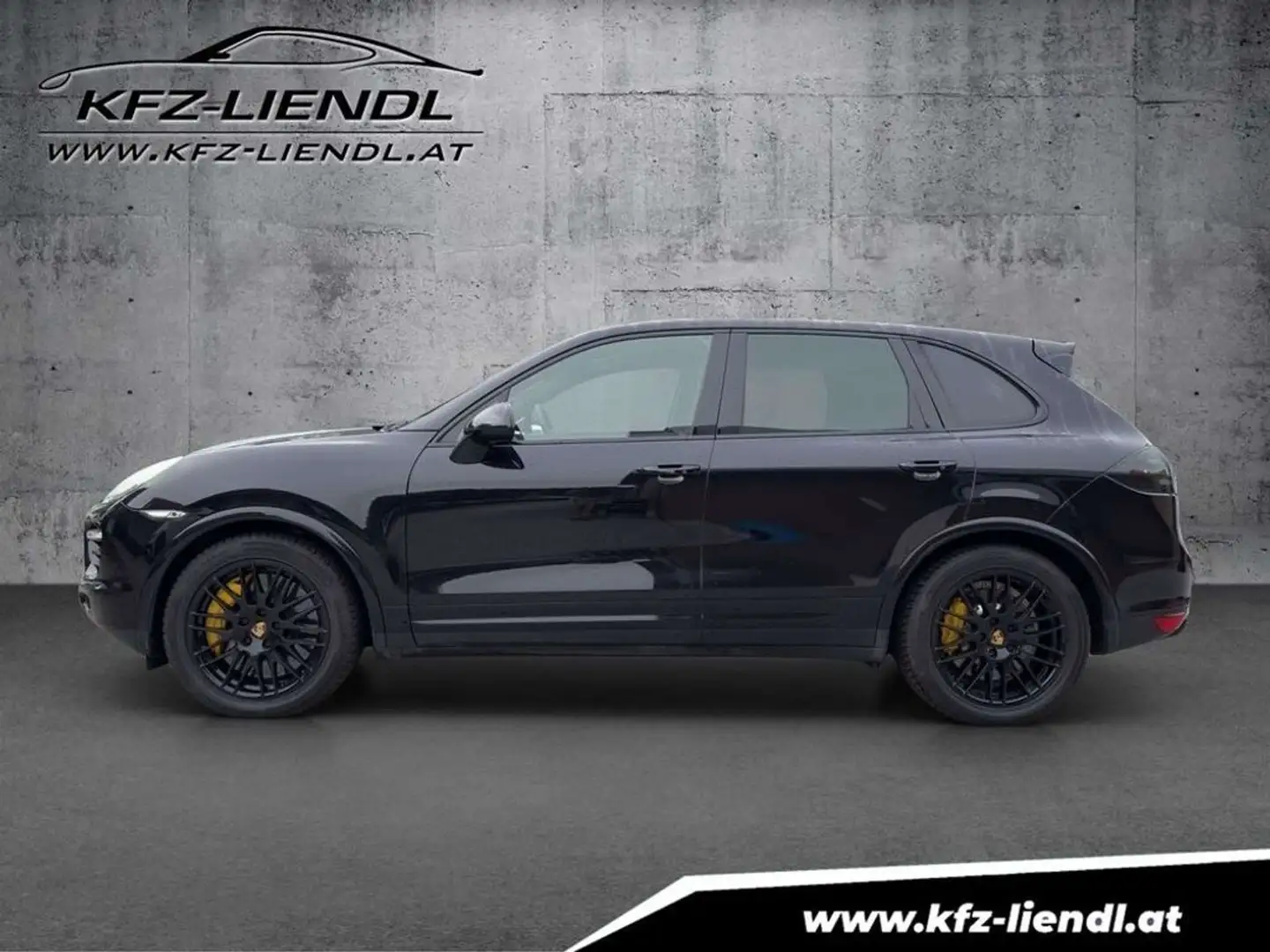 Porsche Cayenne Turbo S Noir - 2
