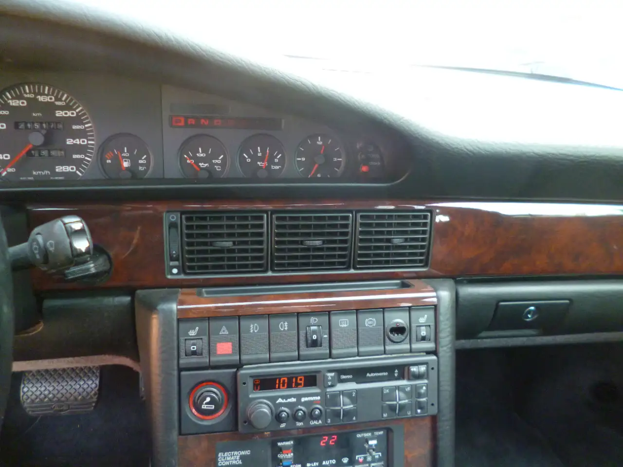 Audi V8 sehr viele Neuteile, foto 12