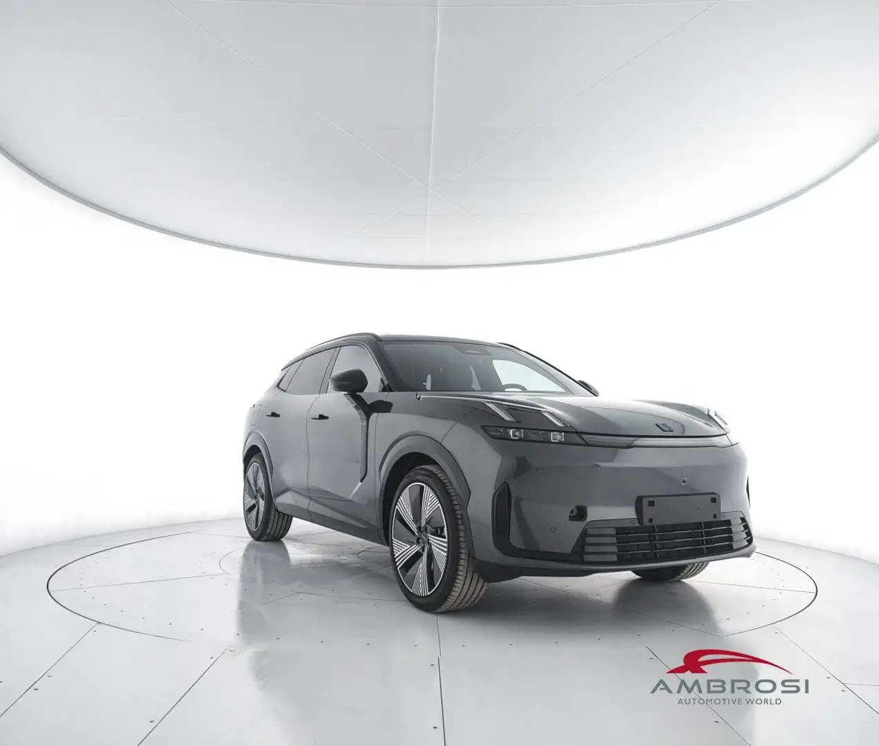 Lynk & Co 08 CORE Grau - 2