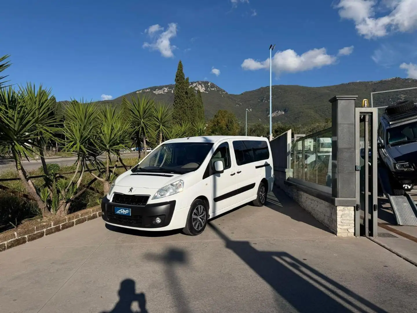 Peugeot Expert 2.0 HDi 125CV FAP PL Allure 9P Bianco - 1