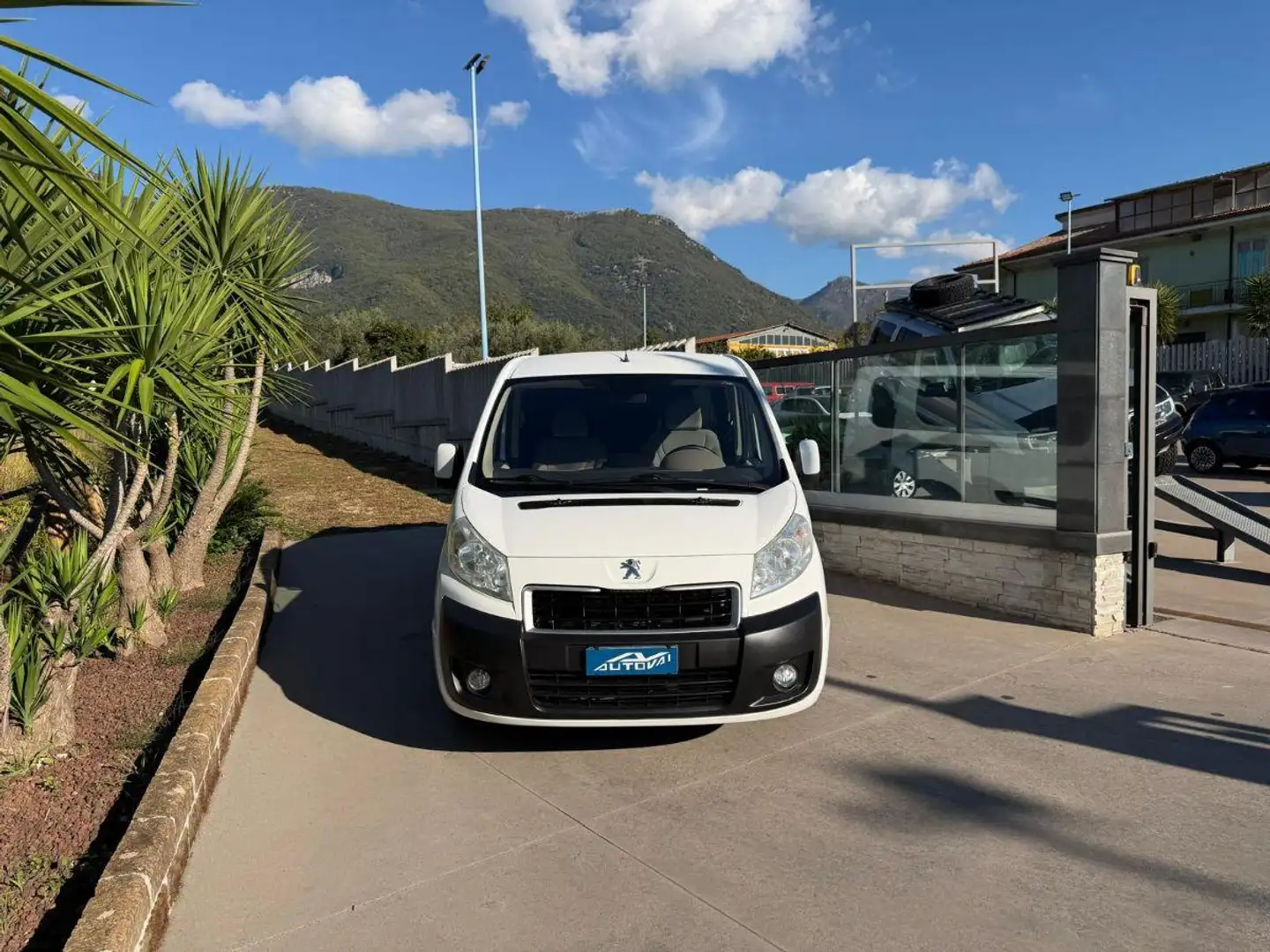 Peugeot Expert 2.0 HDi 125CV FAP PL Allure 9P Bianco - 2