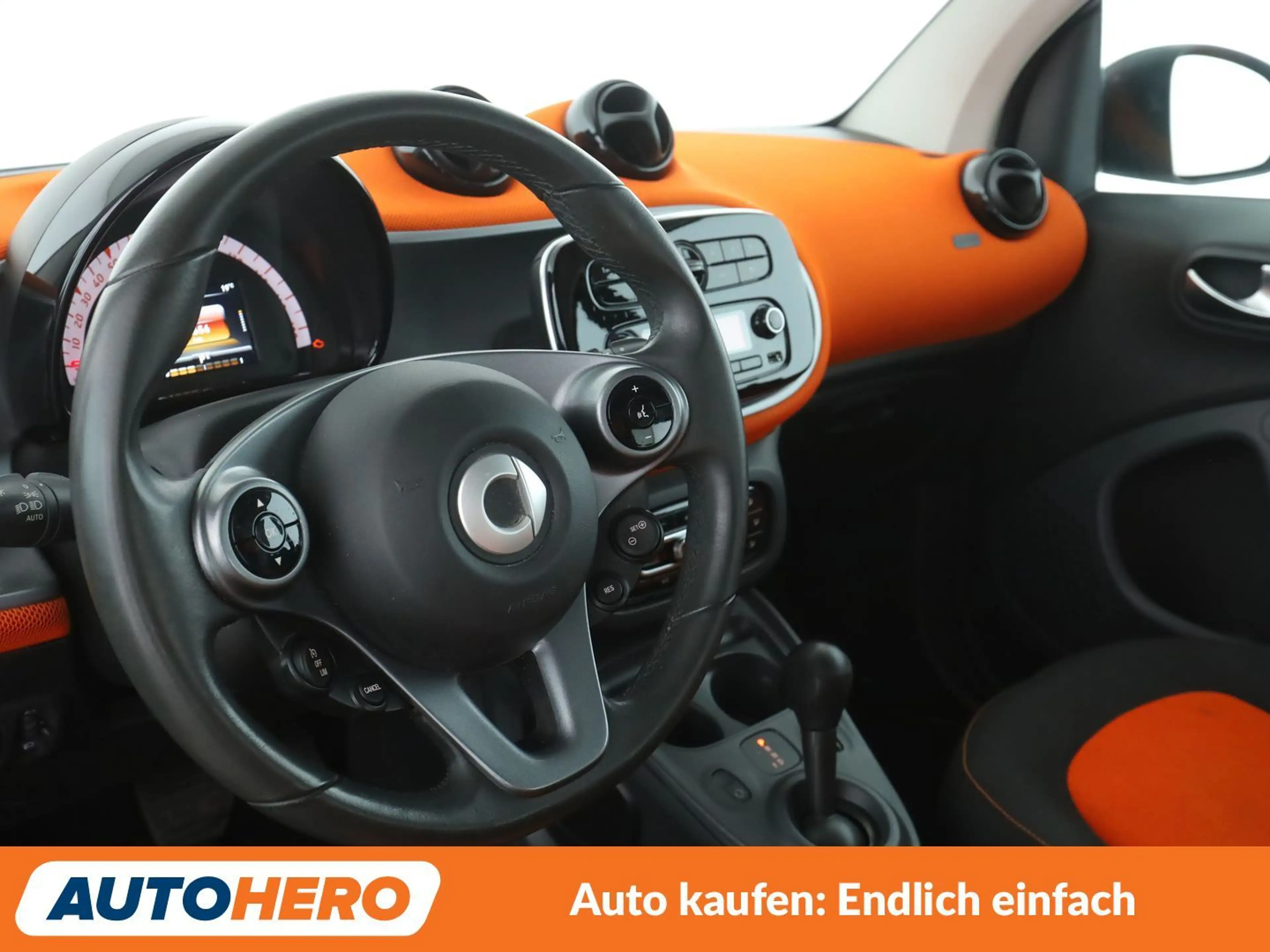 smart forTwo 1.0 passion Aut.*PANO*TEMPO*SHZ*KLIMA* — photo 11
