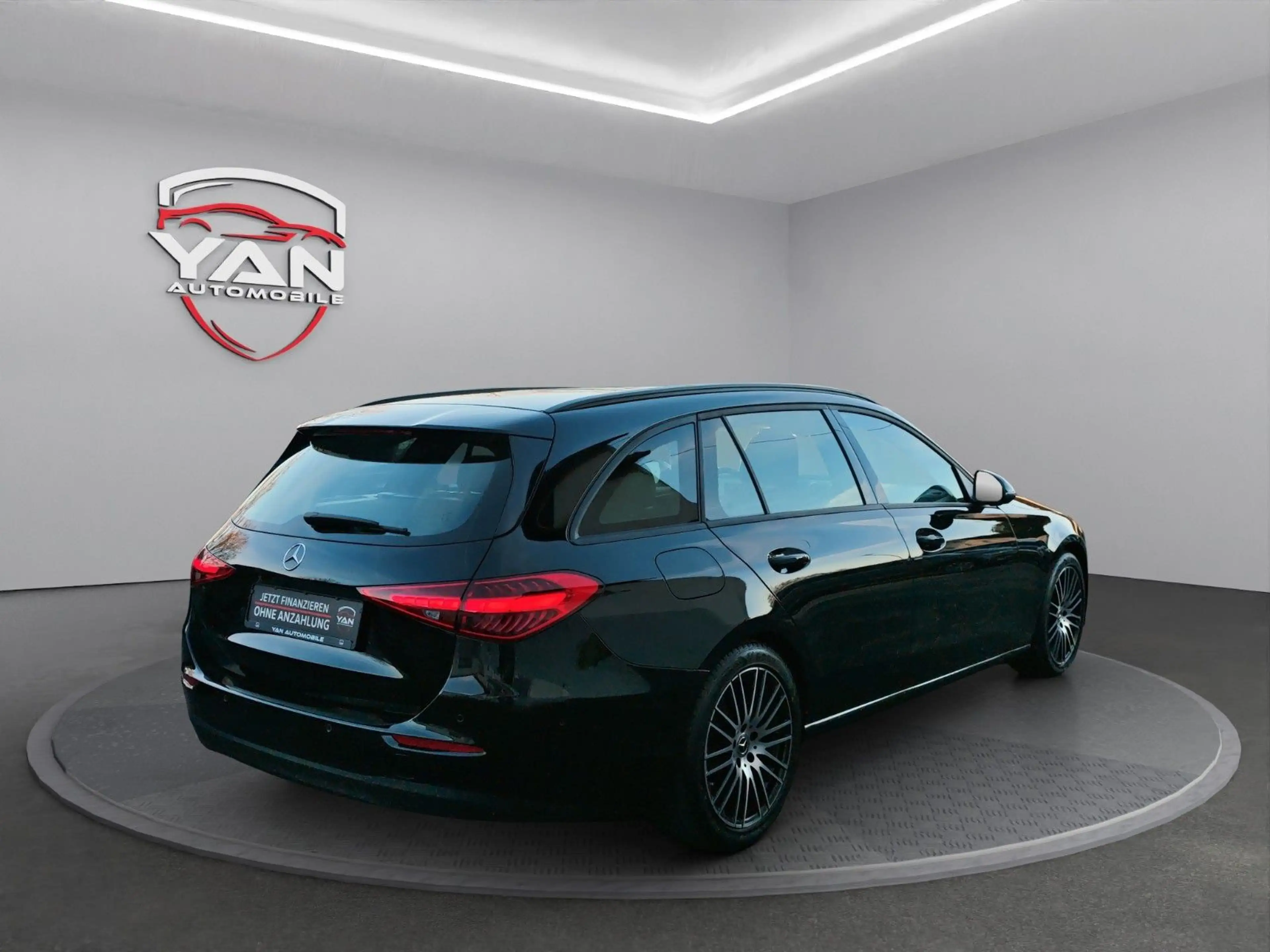 Mercedes-Benz C 180 T-Modell Automatik LED Kamera Navi — photo 5