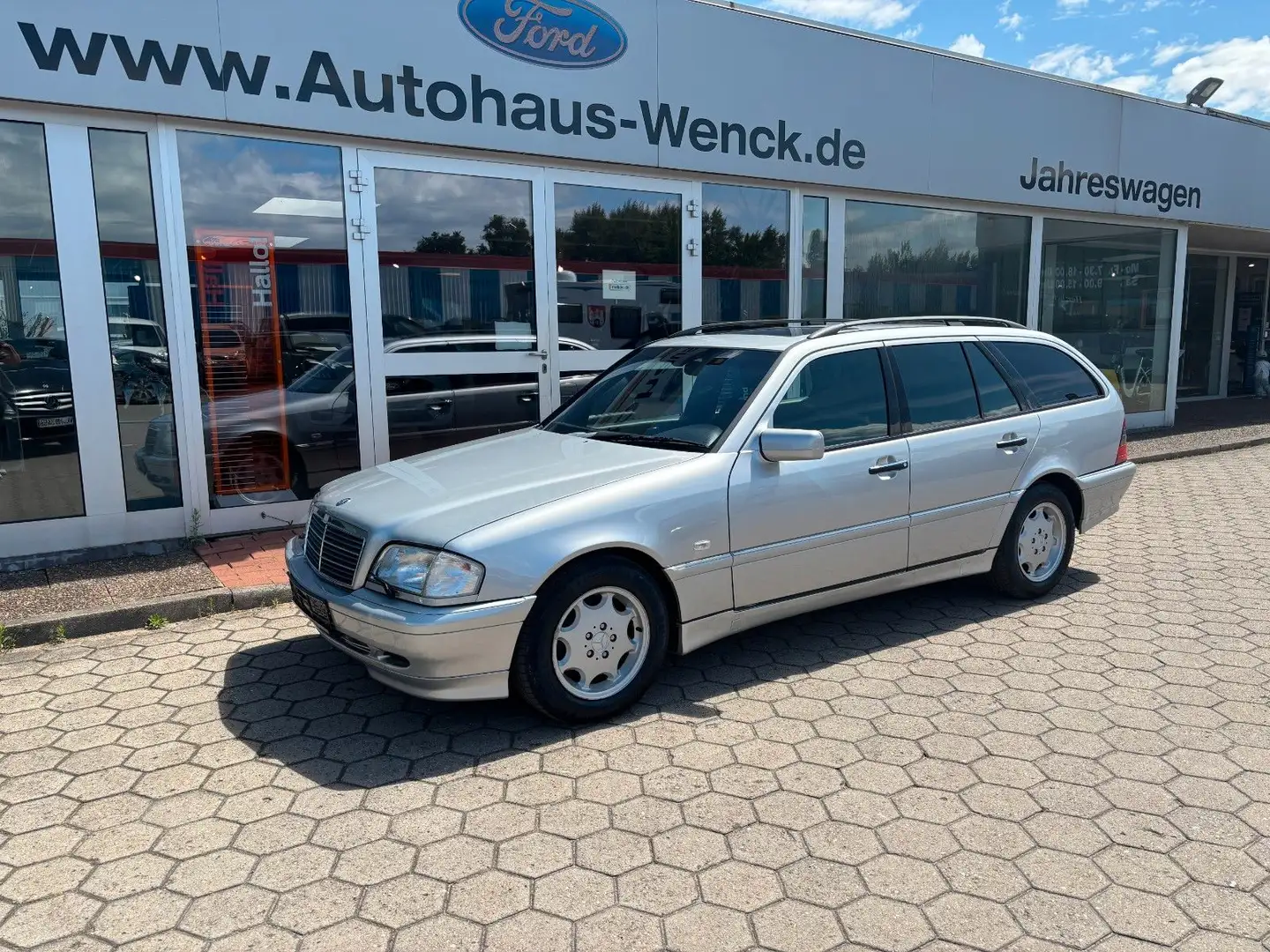 Mercedes-Benz C 240 T*2.HAND*KLIMA*AUTOMATIK*el.SD*AHK*HU NEU Silver - 2