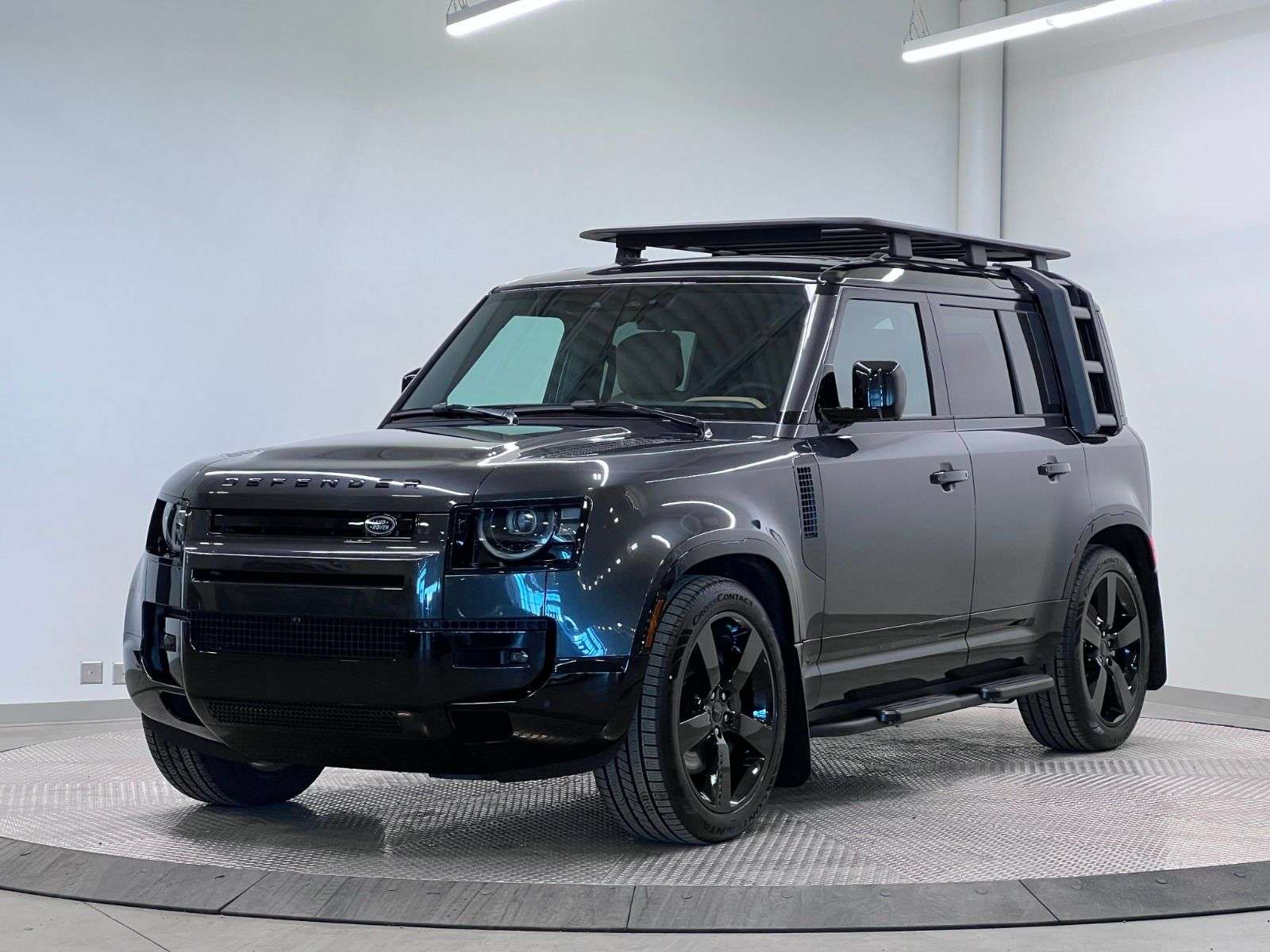 2026 Land Rover Defender 110 P400 X-DYNAMIC SE