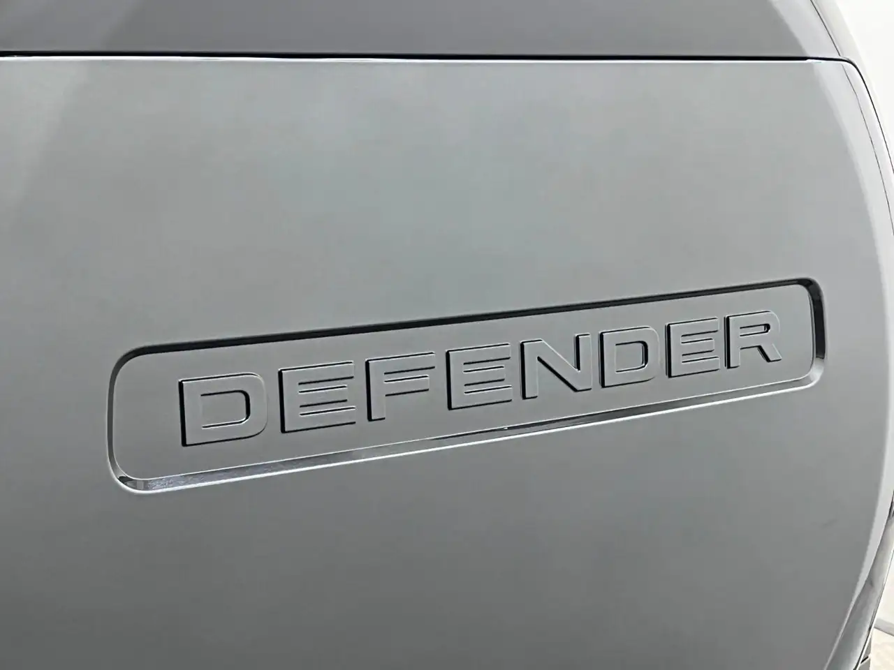 Land Rover Defender снимка Land Rover Defender