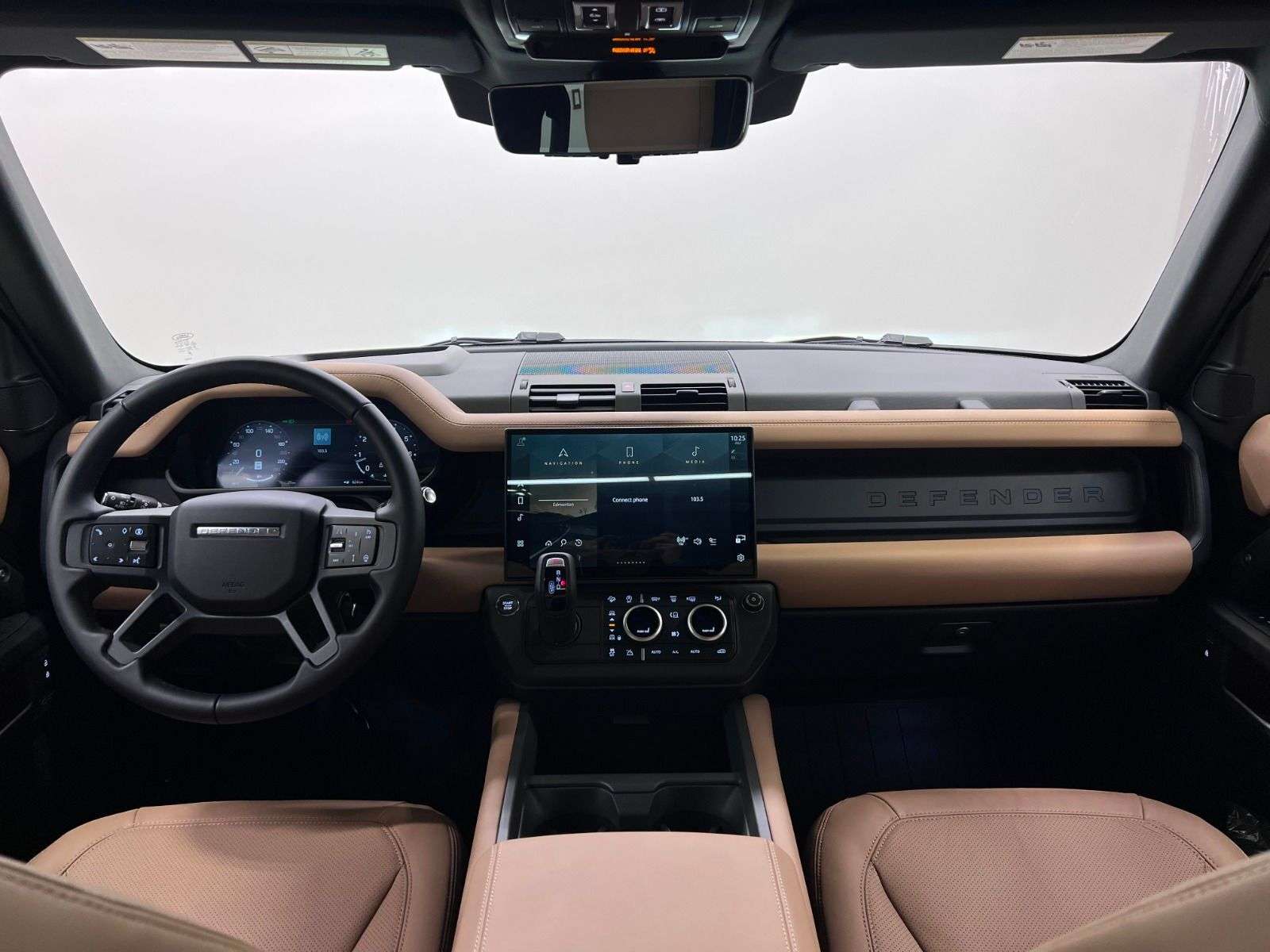 2026 Land Rover Defender 110 P400 X-DYNAMIC SE thumb 12