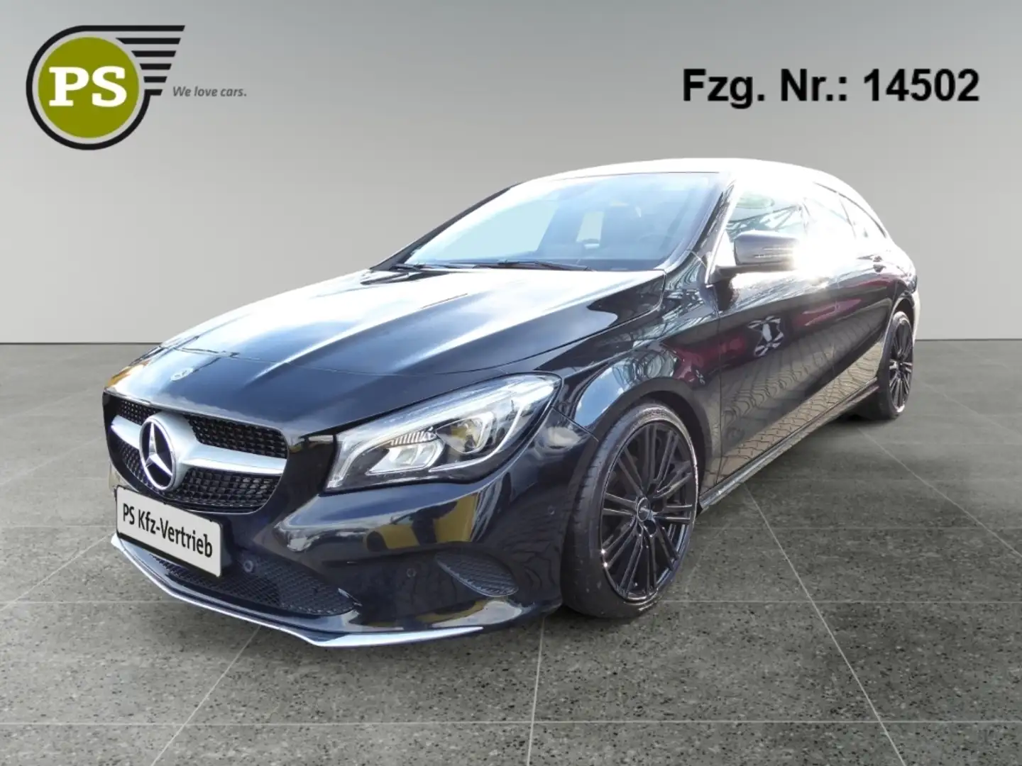 Mercedes-Benz CLA 200 CDI Urban Navi Kamera PDC Schwarz - 1