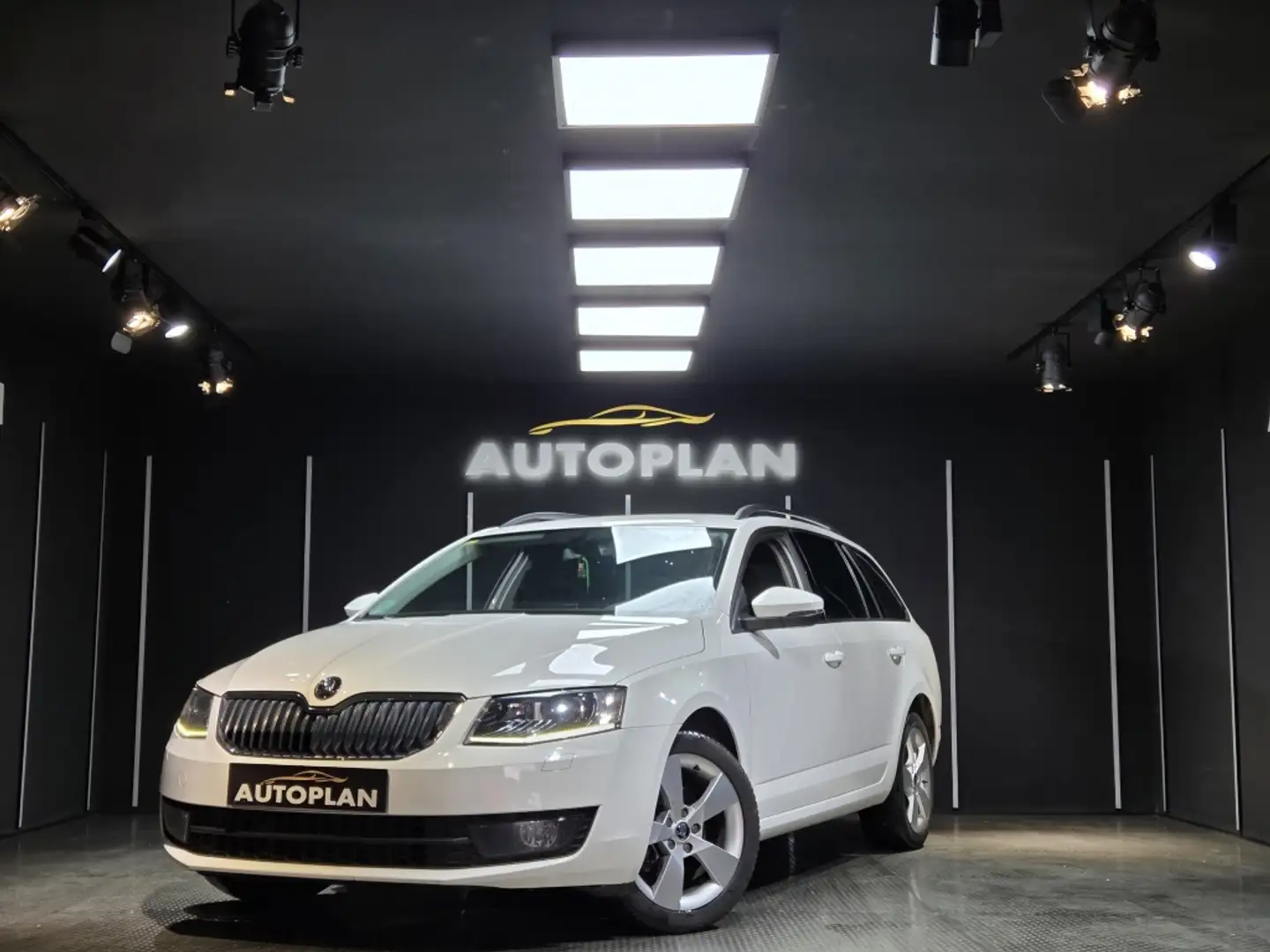 Skoda Octavia Combi 1.4 TSI Ambition 140 Blanco - 1