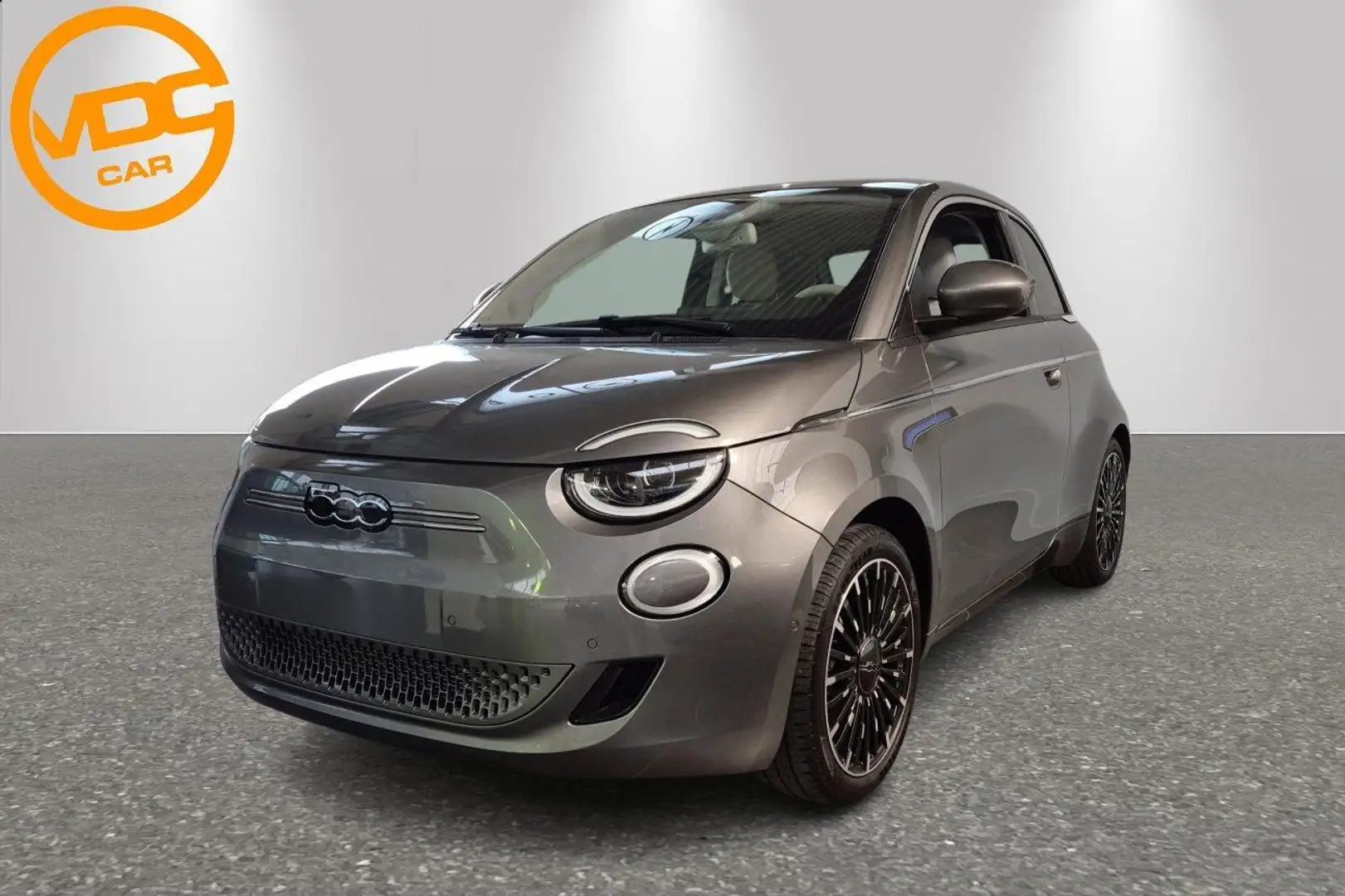 Fiat 500e LA PRIMA 3+1 Grijs - 1