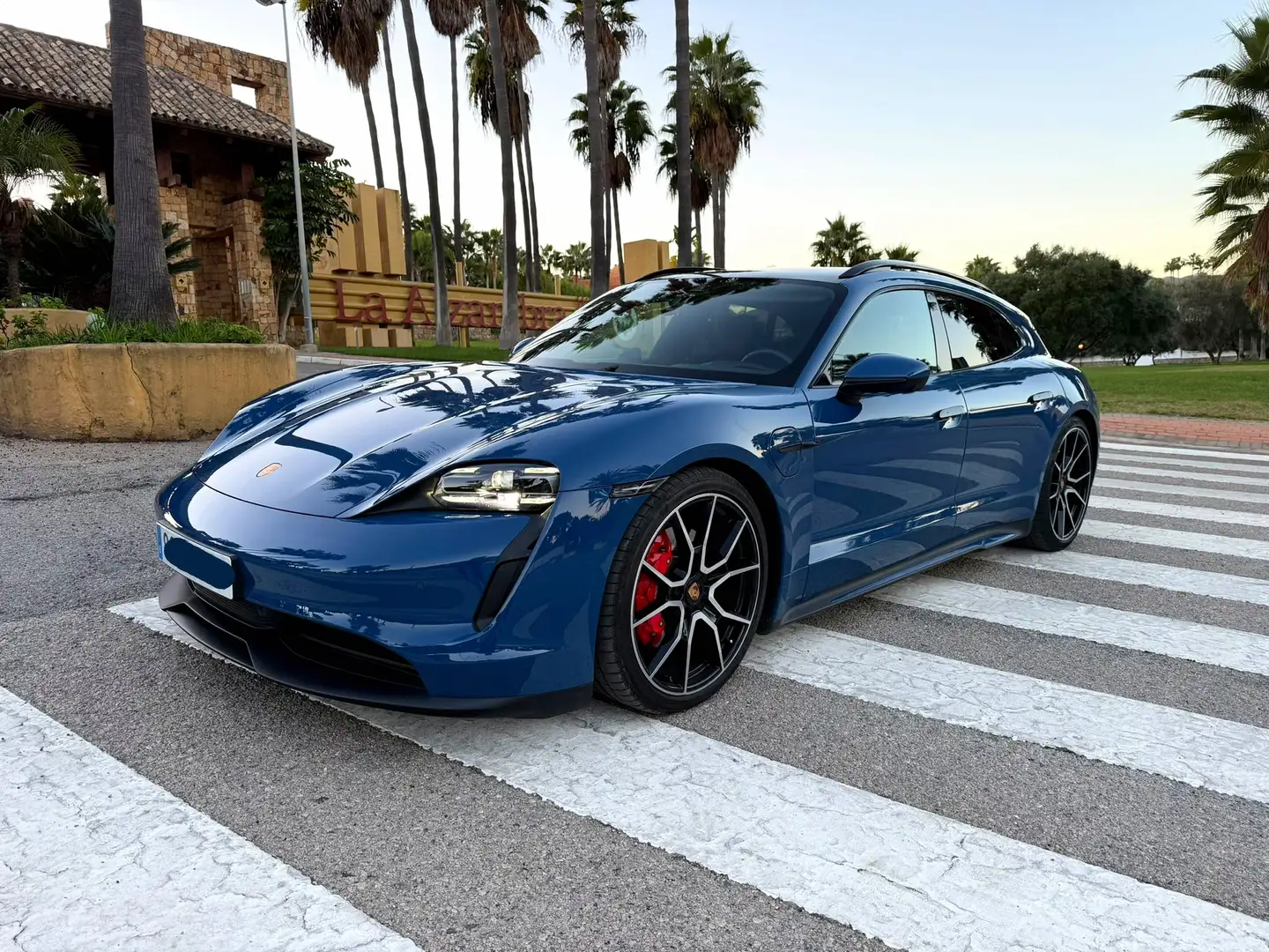 Porsche Taycan 4S Sport Turismo Performance Plus Azul - 1