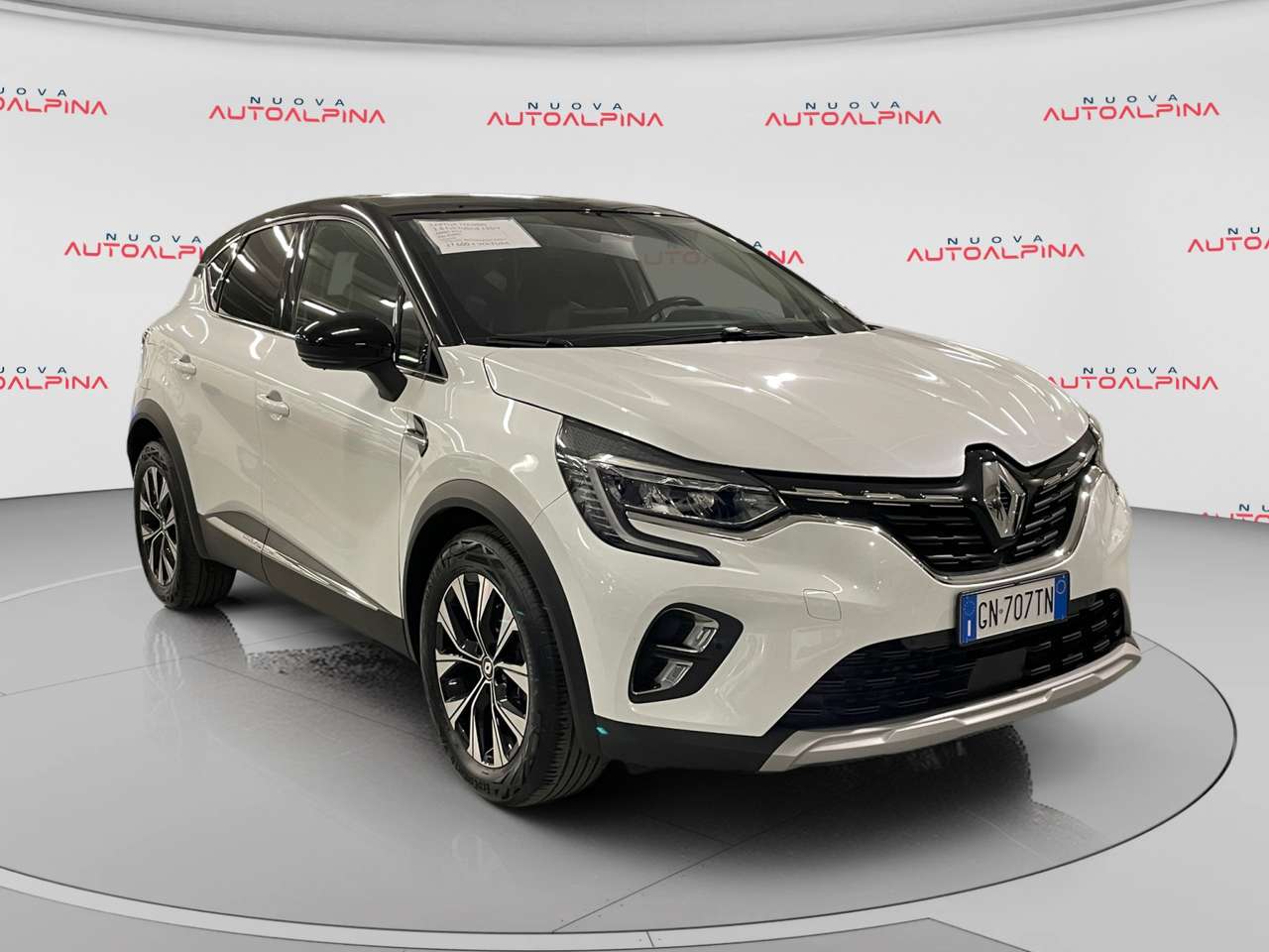 Renault Captur 1.6 E-Tech full hybrid Techno 145cv auto