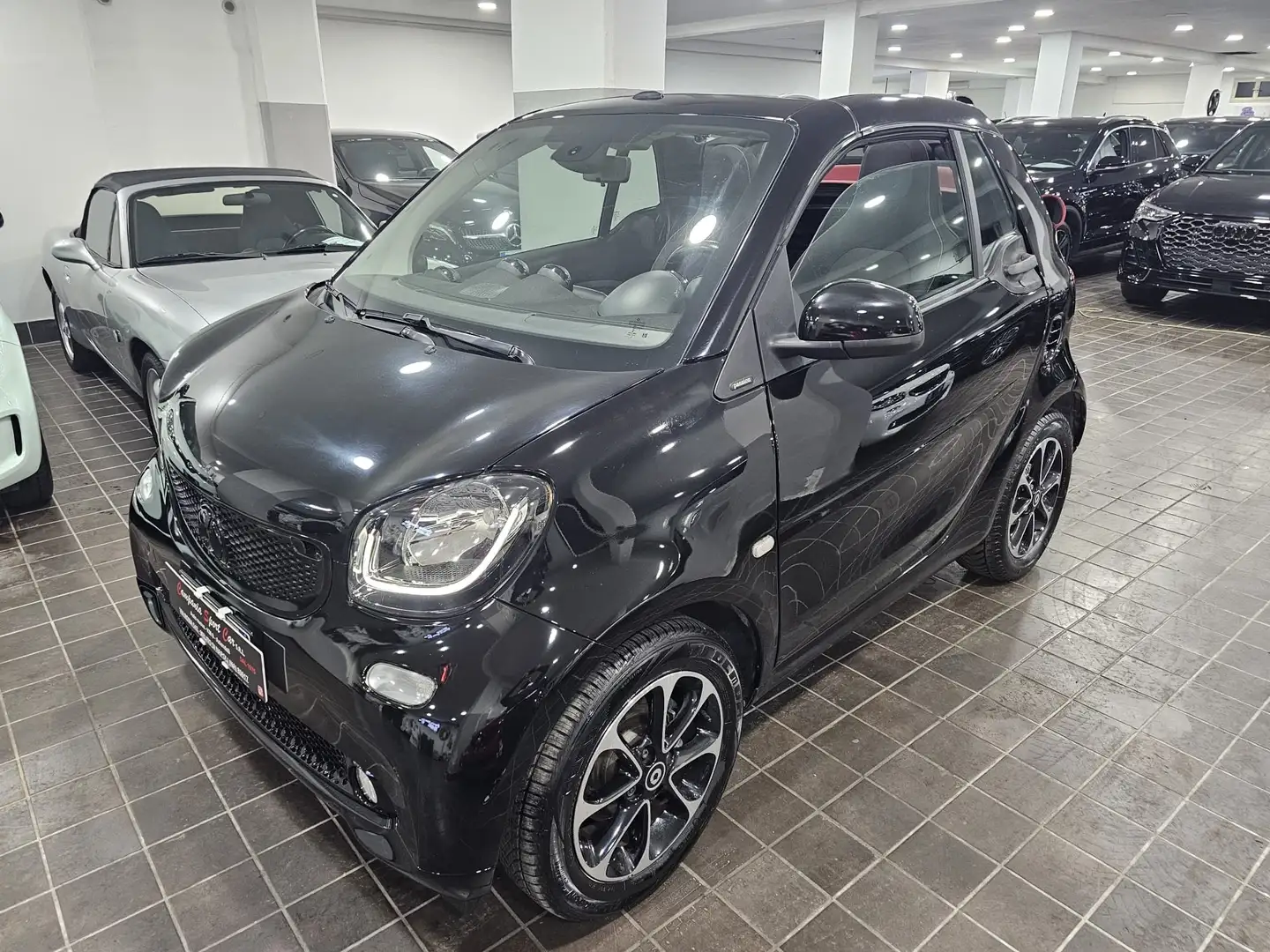smart forTwo CABRIO 1.0 BENZ 70CV AUTOMATIC SUPER PASSION Noir - 1