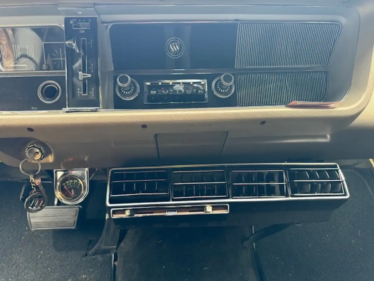 Buick Skylark V8 310 Nailhead, foto 12