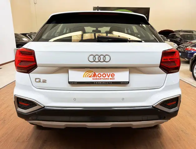 Audi Q2 view 4