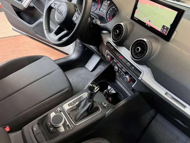 Audi Q2 view 14