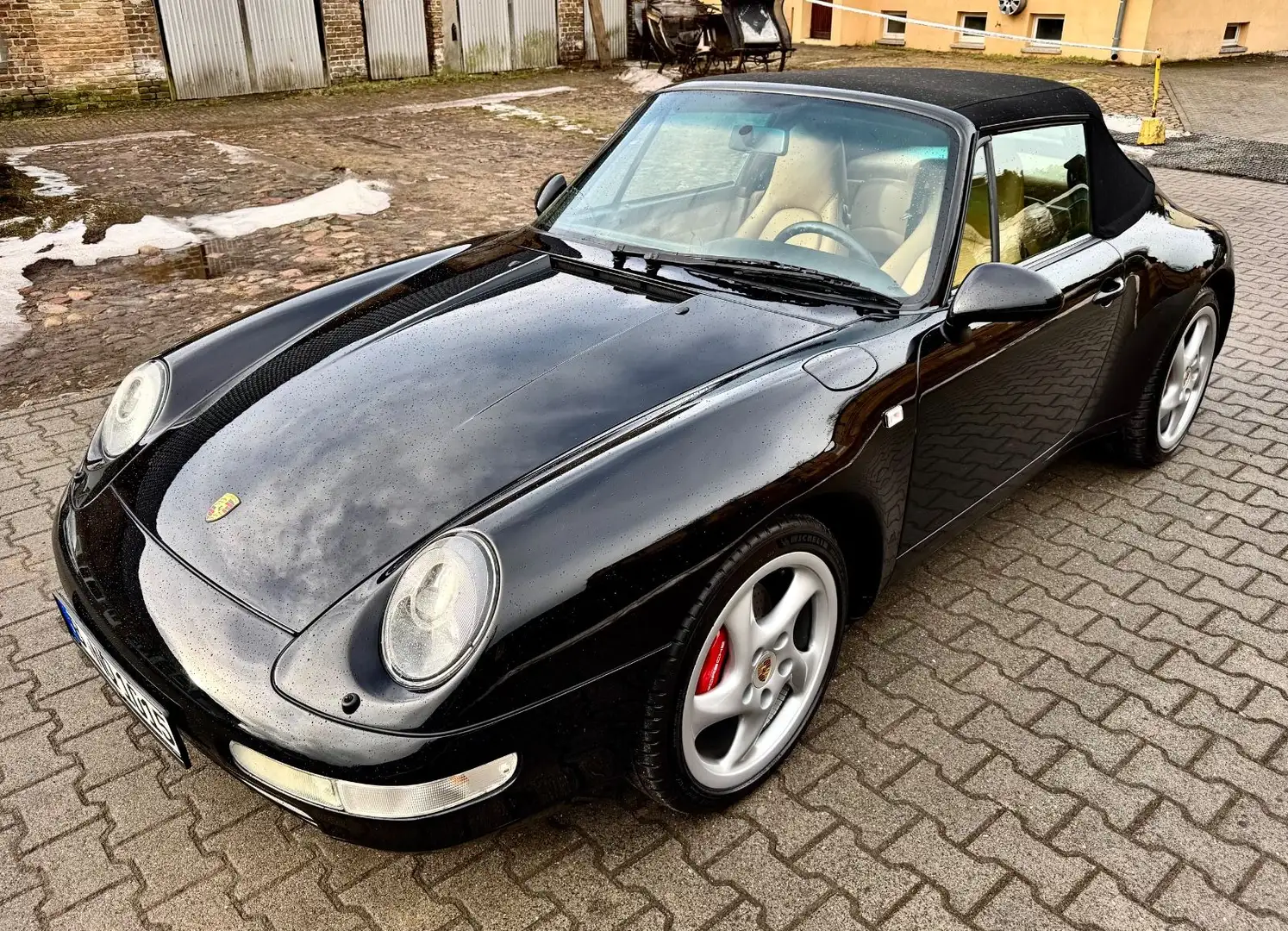 Porsche 993 Carrera 2  Cabriolet *6-Gang *1997er - 1