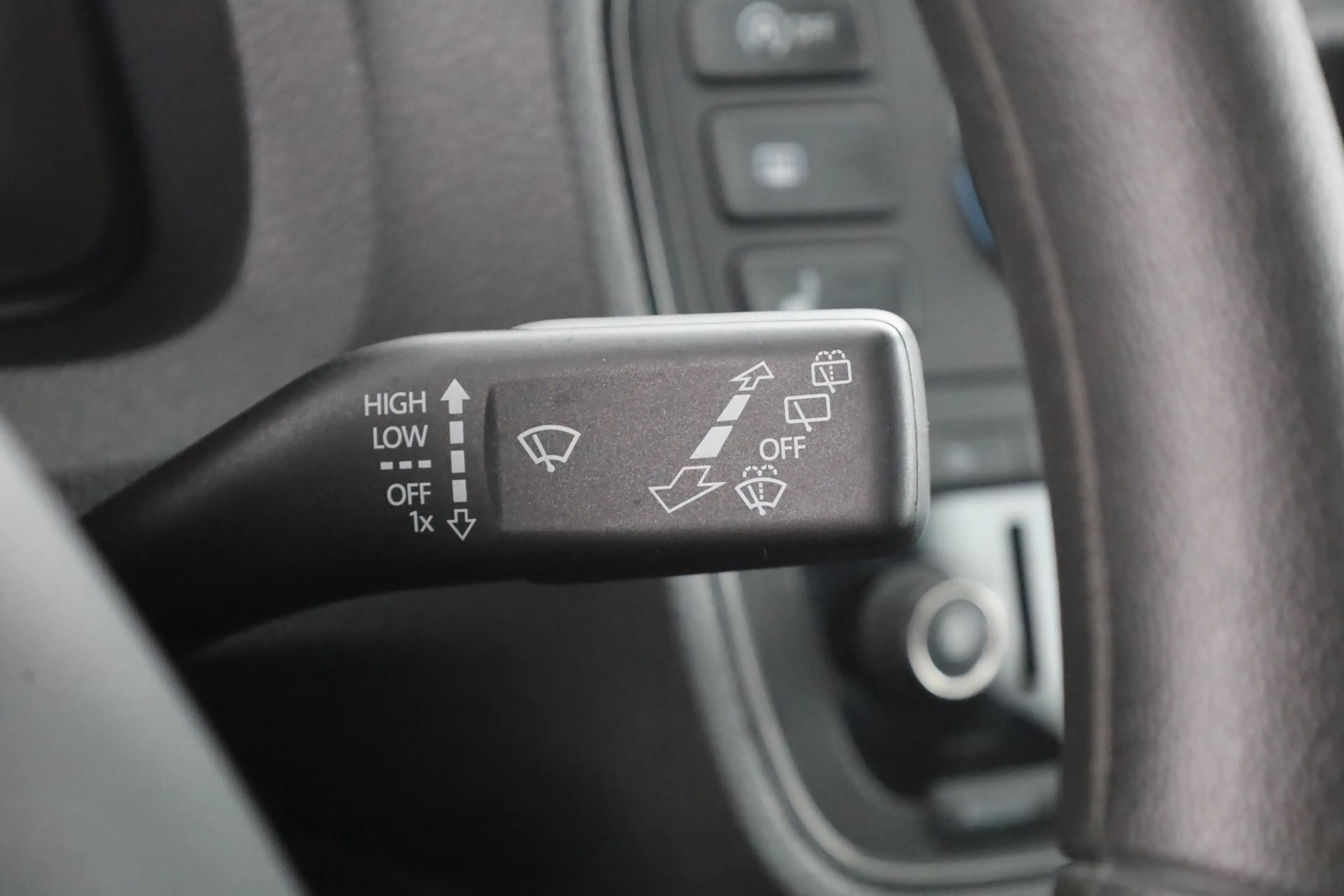Skoda Citigo 1.0 MPI Active Sitzheizung DAB PDC Klima — photo 15