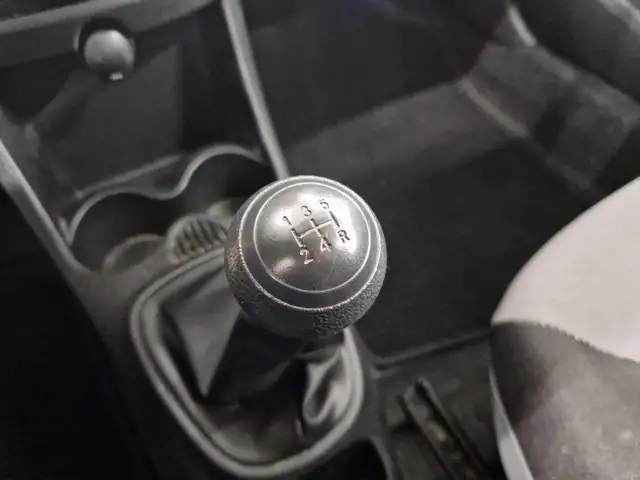 Citroen C1 view 12