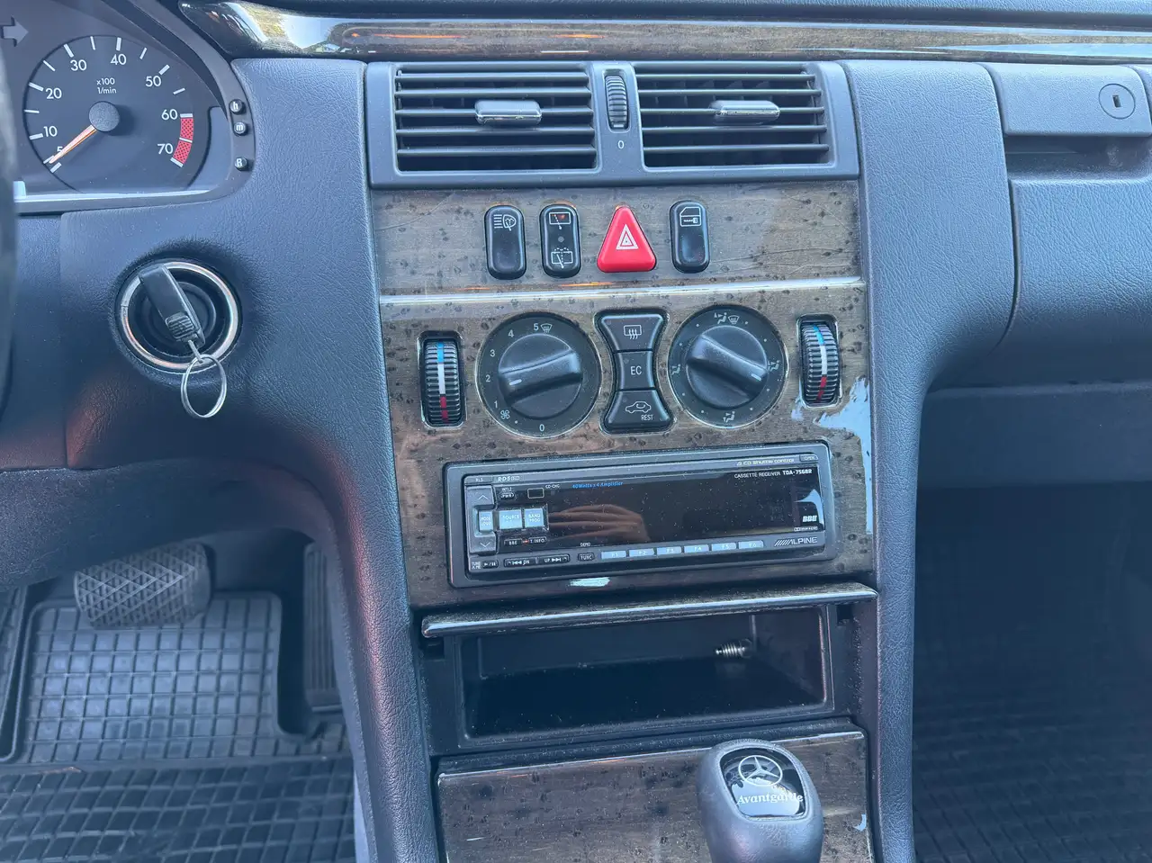 Mercedes-Benz E 320 E-Klasse T Avantgarde*AUTOMATIK*KLIMA*, foto 8