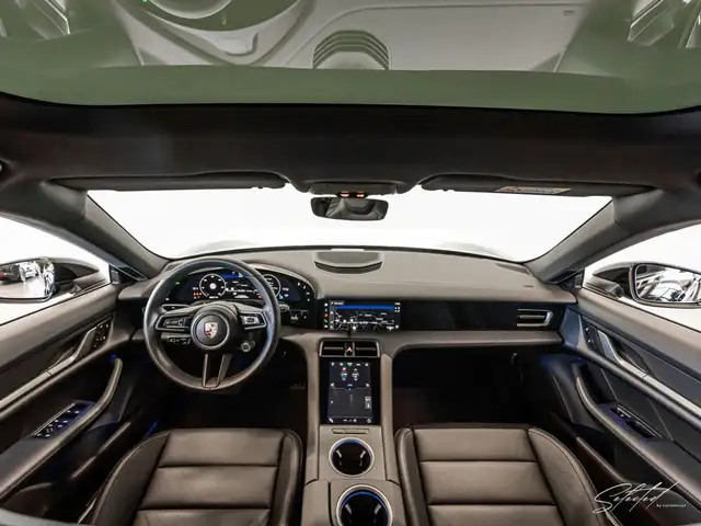 Porsche Taycan 4 Cross Turismo *LUFT*BOSE*PANO*MATRIX-LED* Ansicht 28