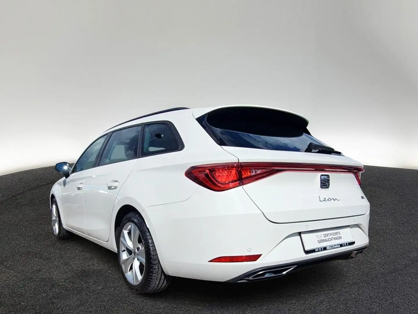 SEAT Leon Sportstourer FR 1.5 TSI STANDHZG LED NAV Bianco - 2